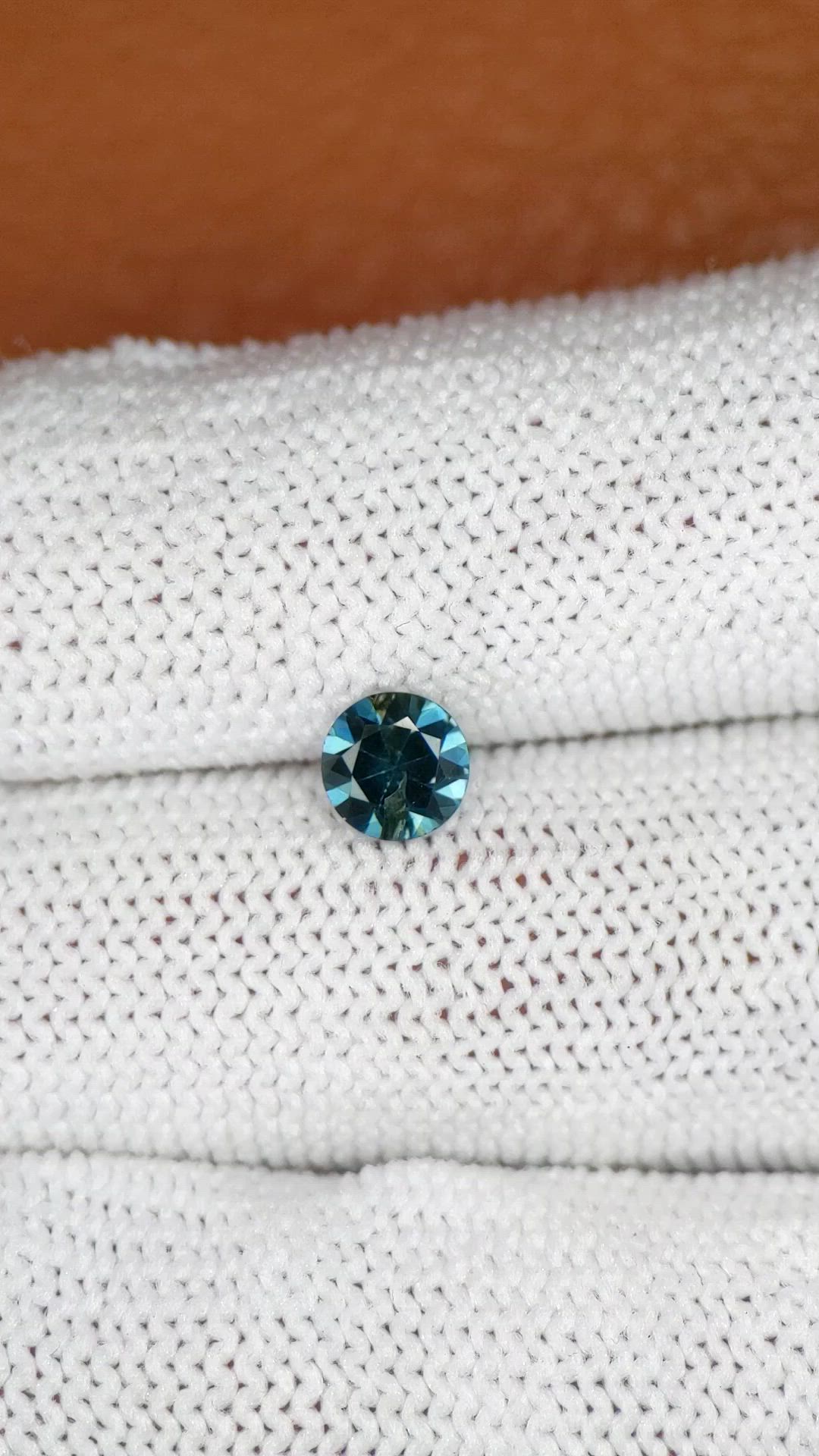 0.73 Ct. Greenish Blue Spinel from Ceylon (Sri Lanka) Size Video