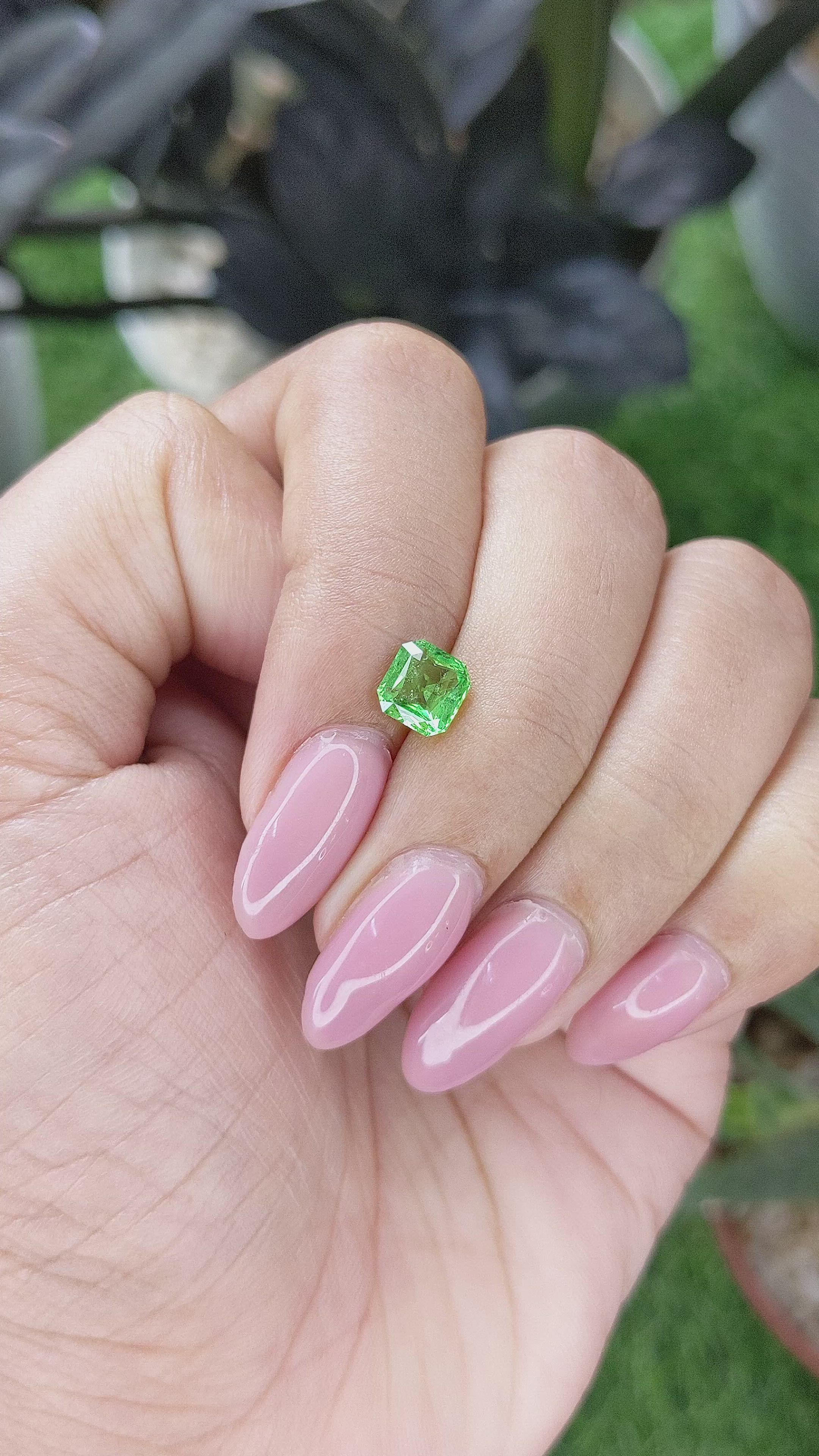 1.14 Ct. Tsavorite Garnet from Tanzania Size Video