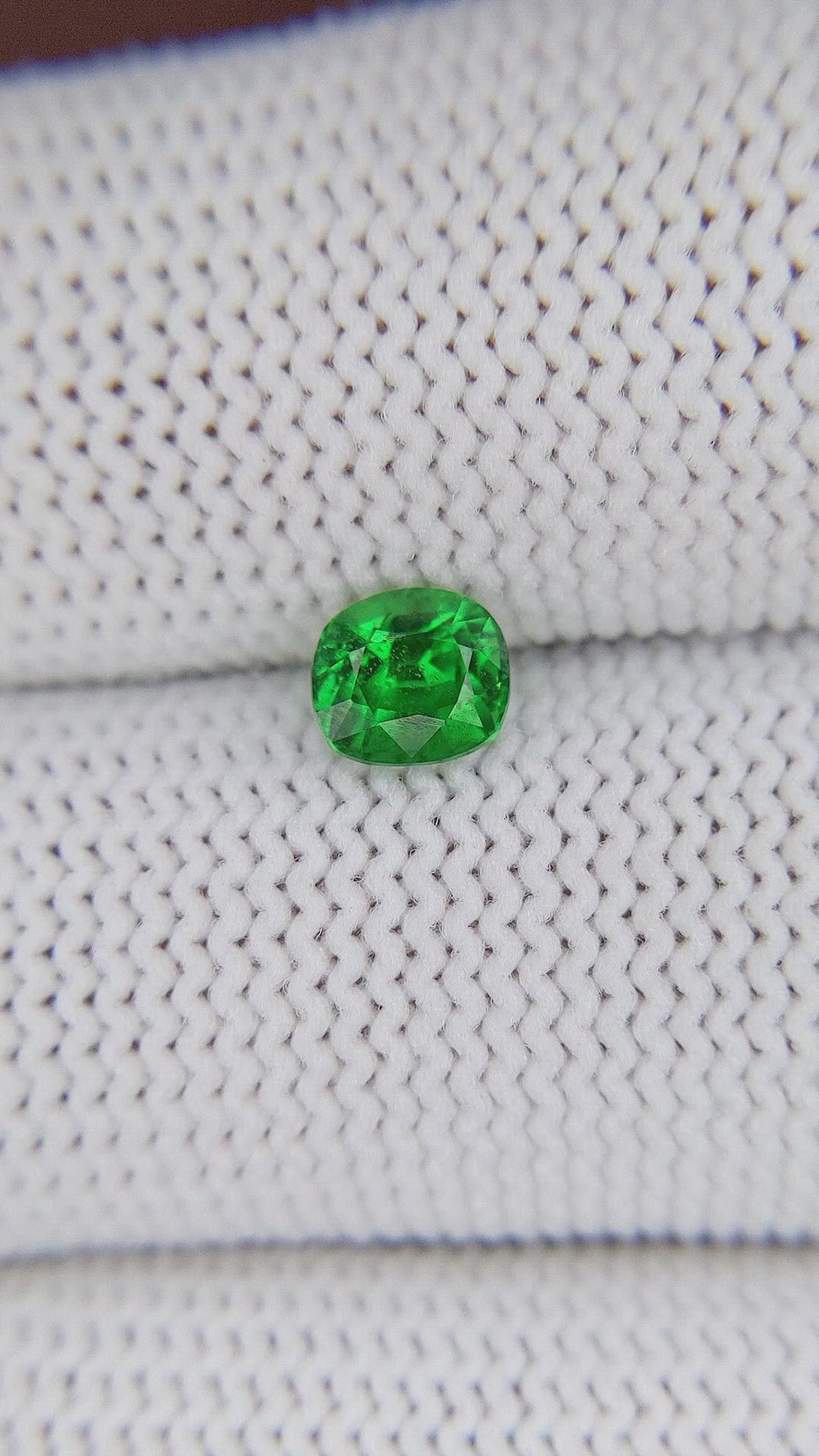 0.80 Ct. Tsavorite Garnet from Tanzania Size Video