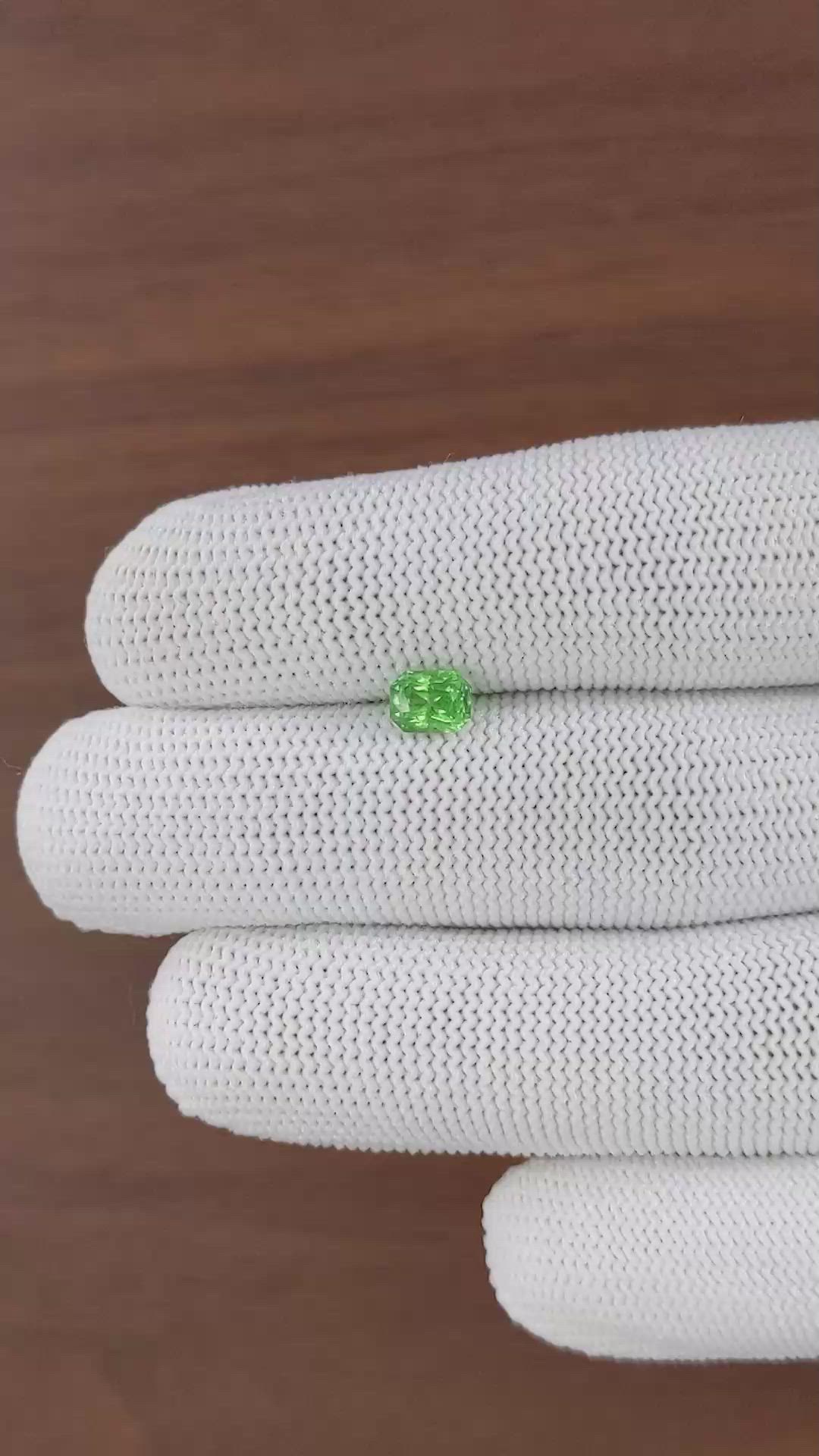 0.90 Ct. Tsavorite Garnet from Tanzania Size Video