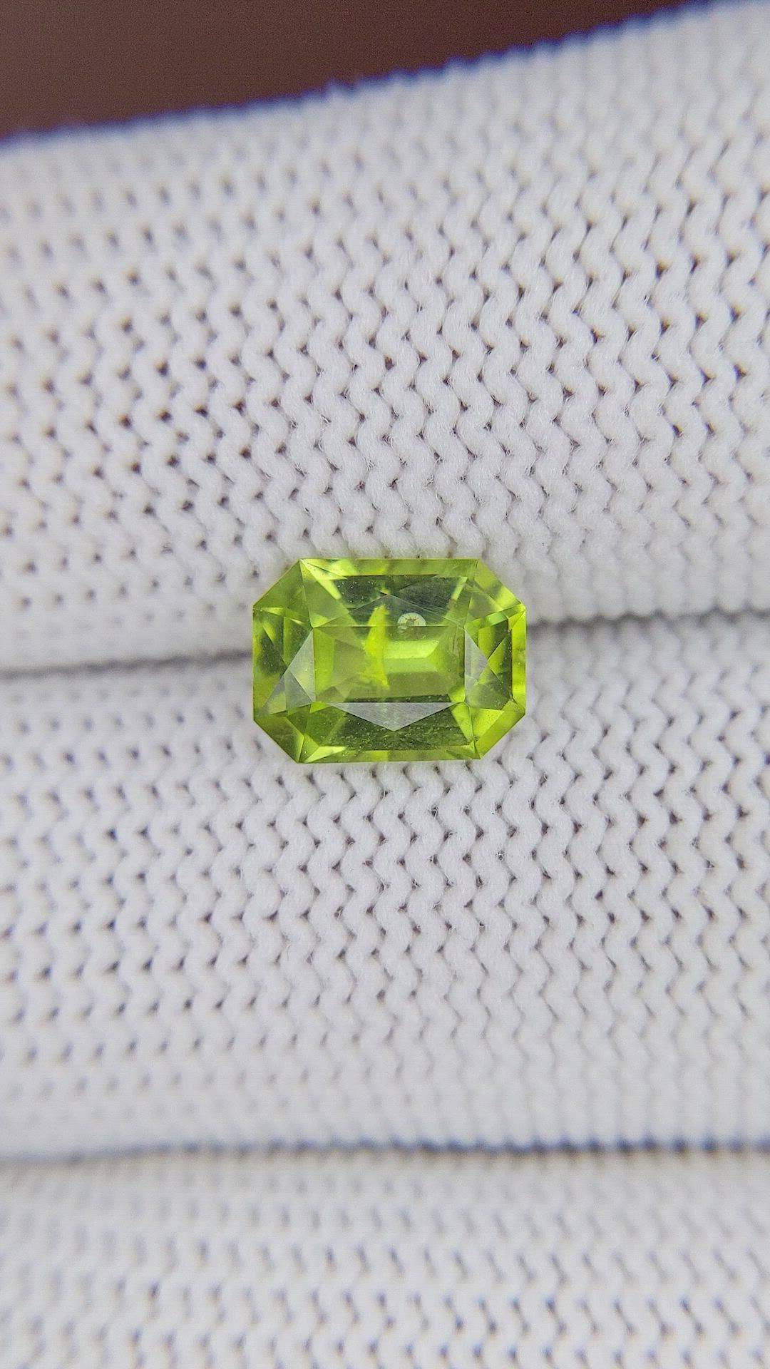 1.80 Ct. Yellowish Green Peridot from Pakistan Size Video