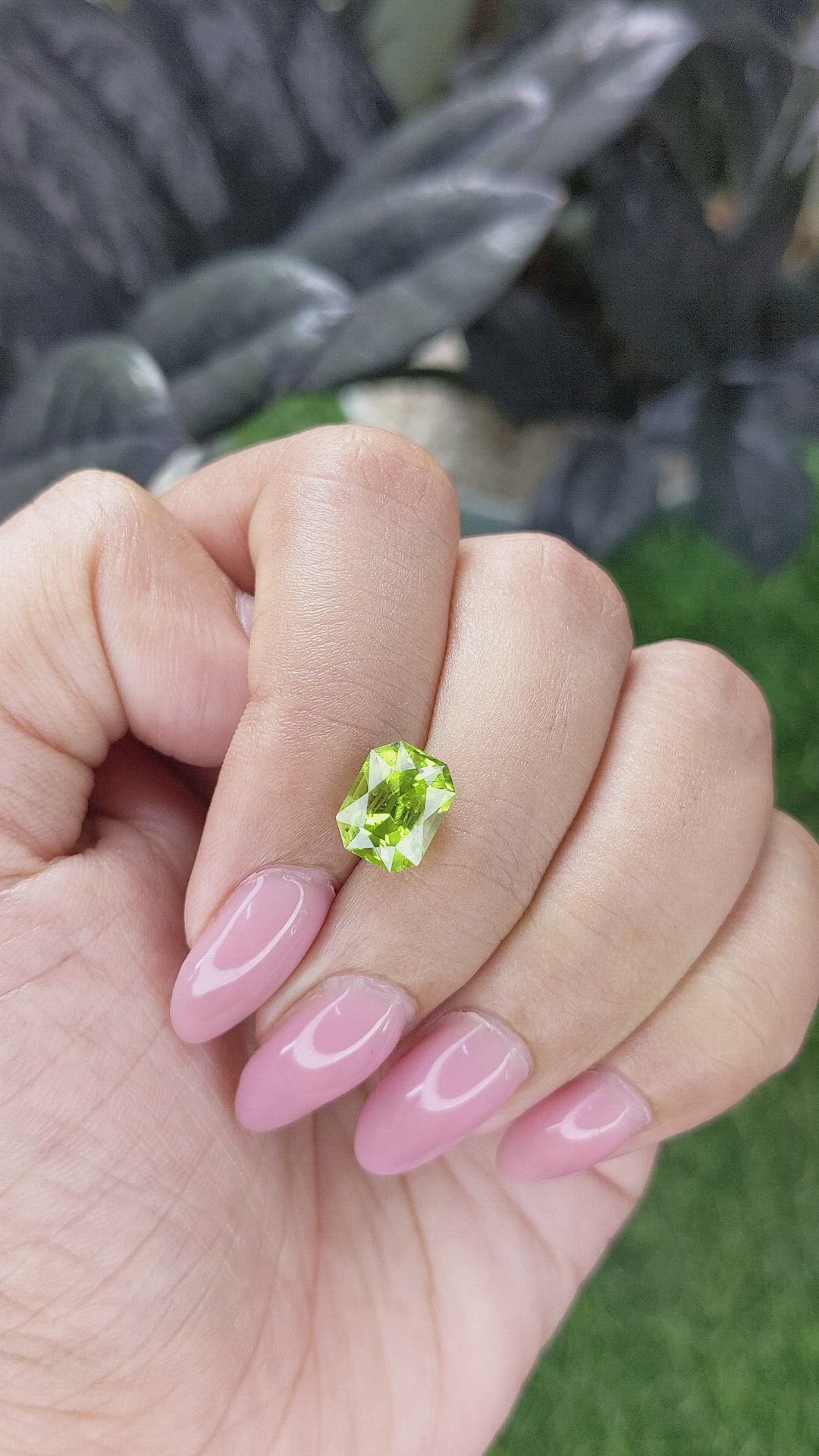 2.52 Ct. Yellowish Green Peridot from Pakistan Size Video