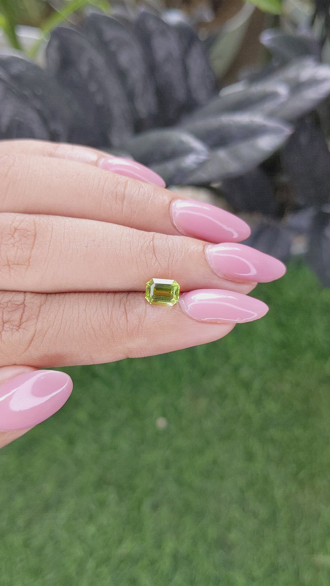 0.94 Ct. Yellowish Green Peridot from Pakistan Size Video