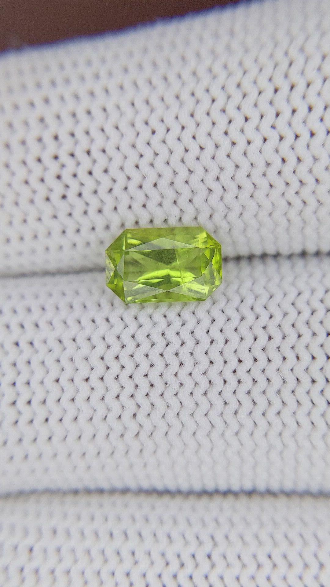 1.41 Ct. Yellowish Green Peridot from Pakistan Size Video