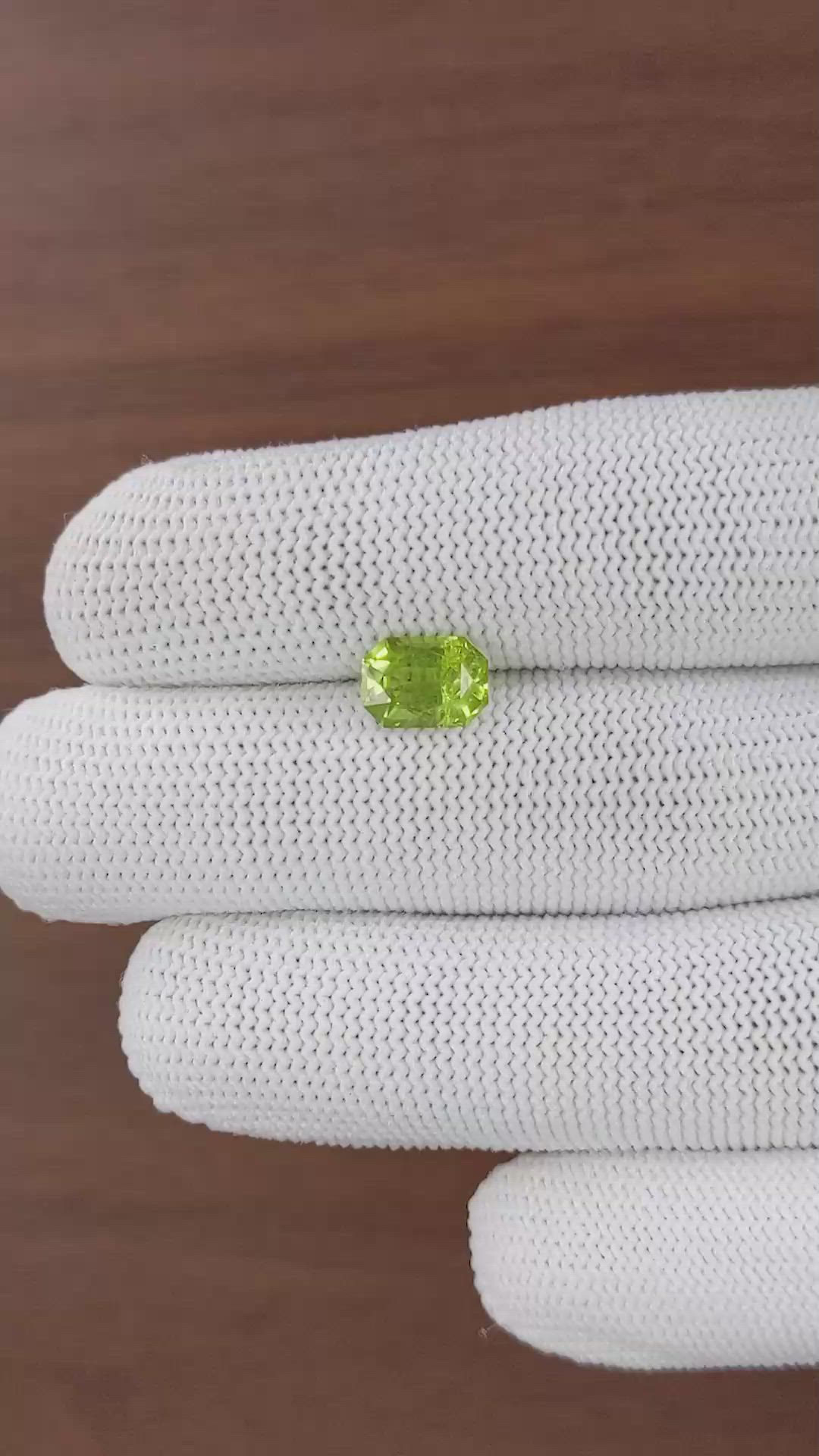 1.90 Ct. Yellowish Green Peridot from Pakistan Size Video