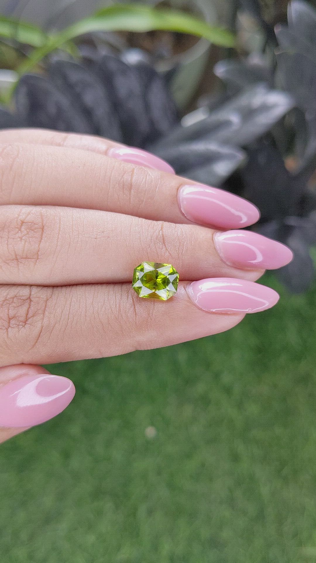 2.52 Ct. Yellowish Green Peridot from Pakistan Size Video