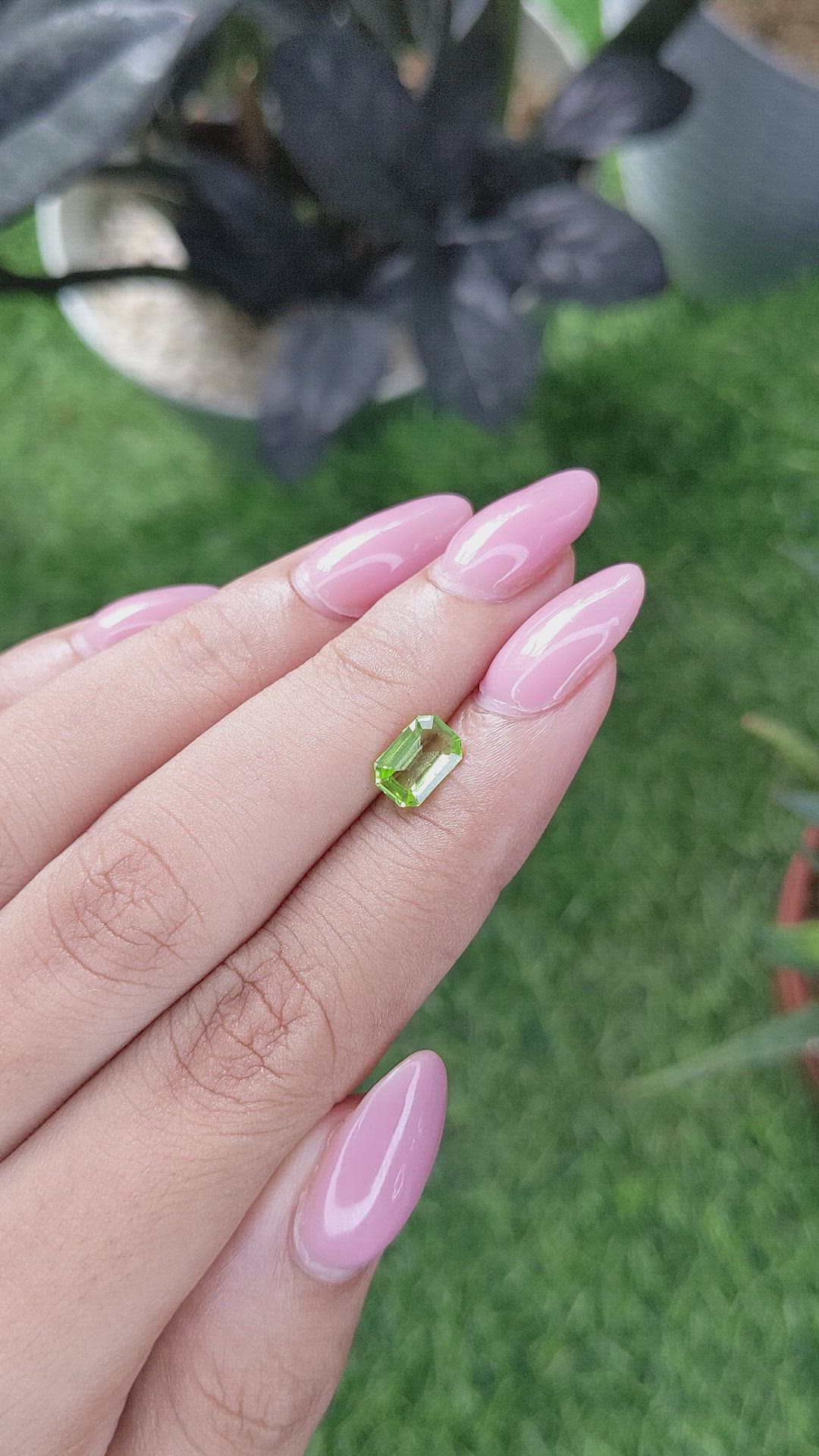 0.95 Ct. Yellowish Green Peridot from Tanzania Size Video