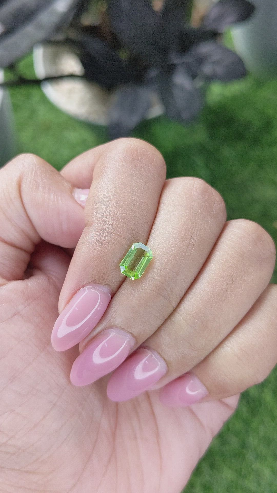 0.95 Ct. Yellowish Green Peridot from Tanzania Size Video