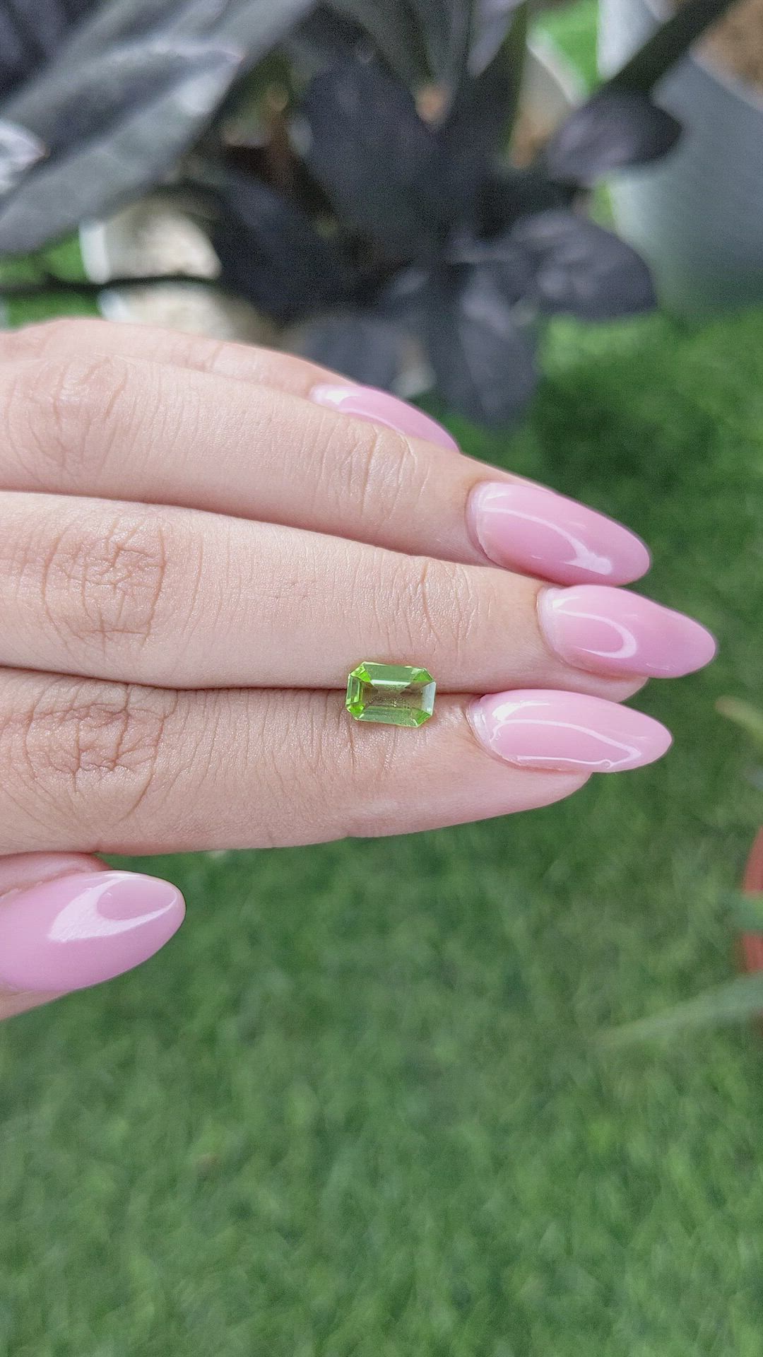 0.95 Ct. Yellowish Green Peridot from Tanzania Size Video