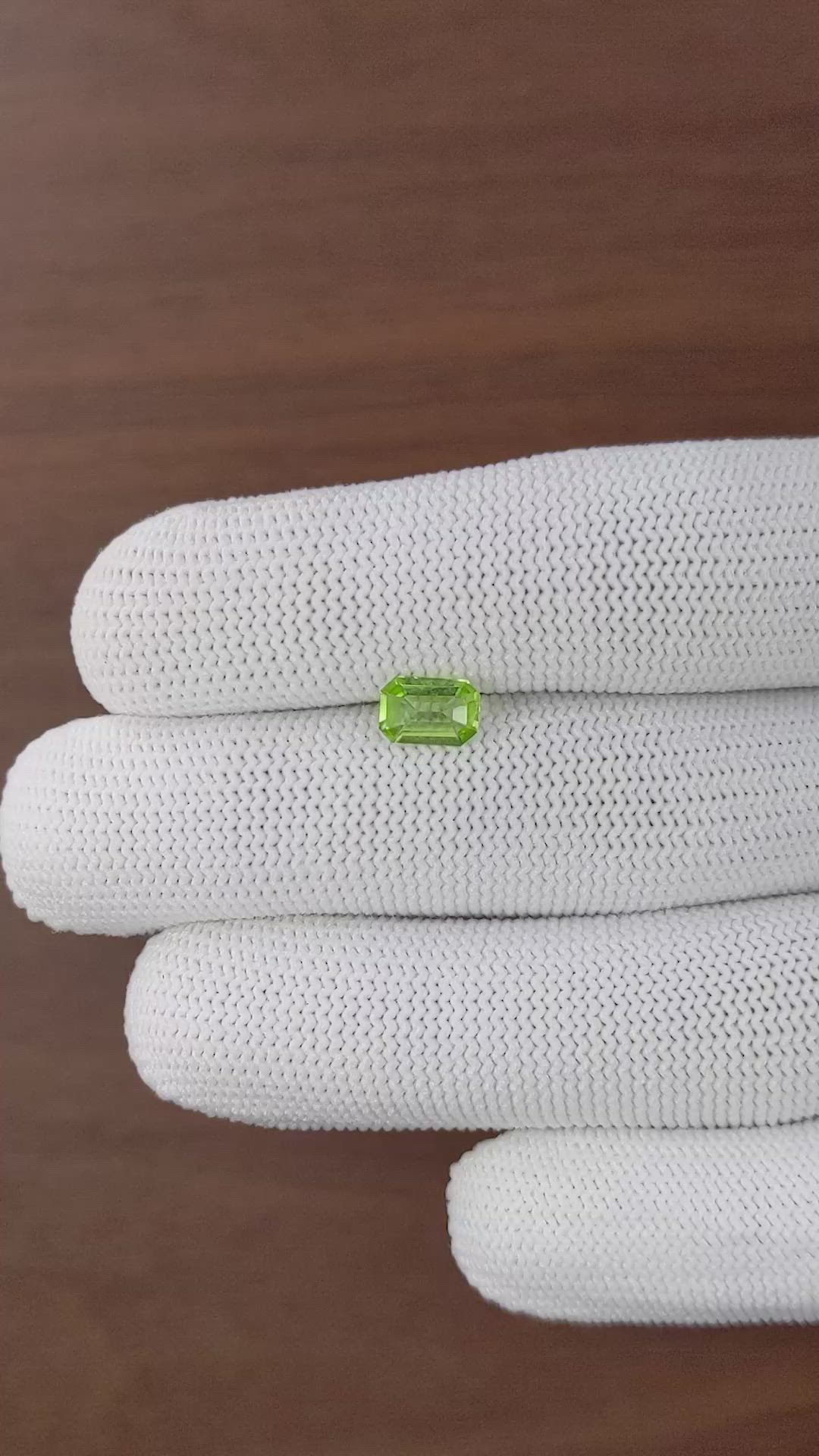 0.95 Ct. Yellowish Green Peridot from Tanzania Size Video