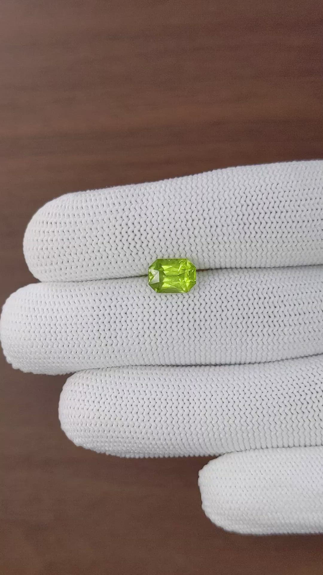 1.88 Ct. Yellowish Green Peridot from Pakistan Size Video