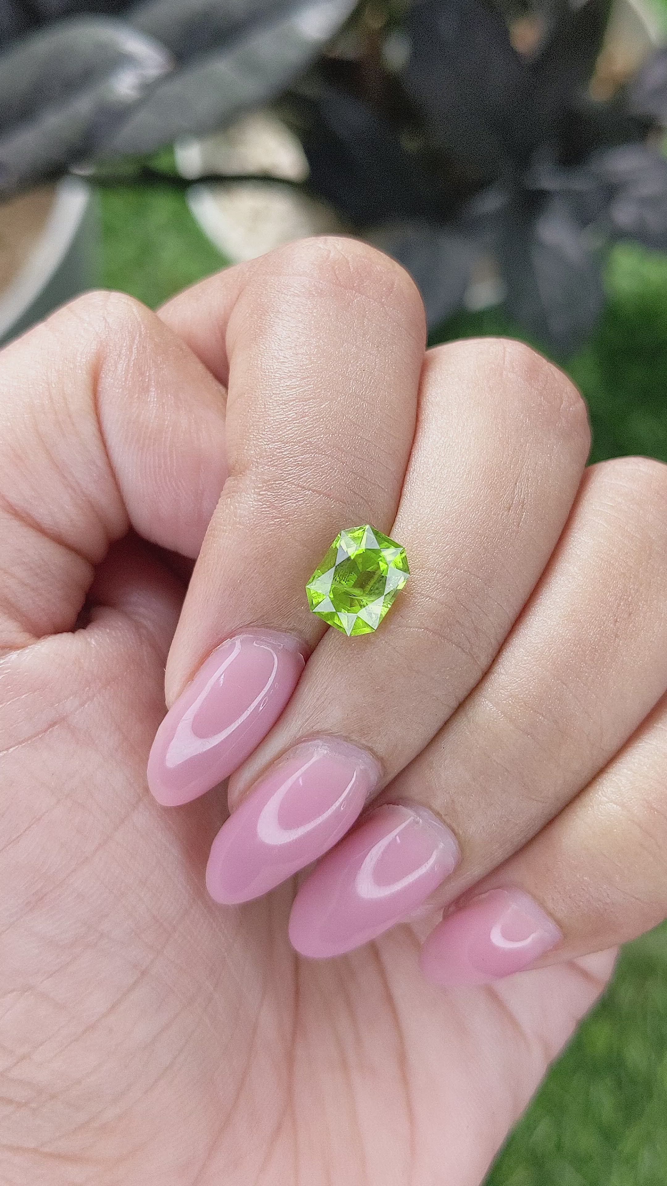 1.86 Ct. Yellowish Green Peridot from Pakistan Size Video