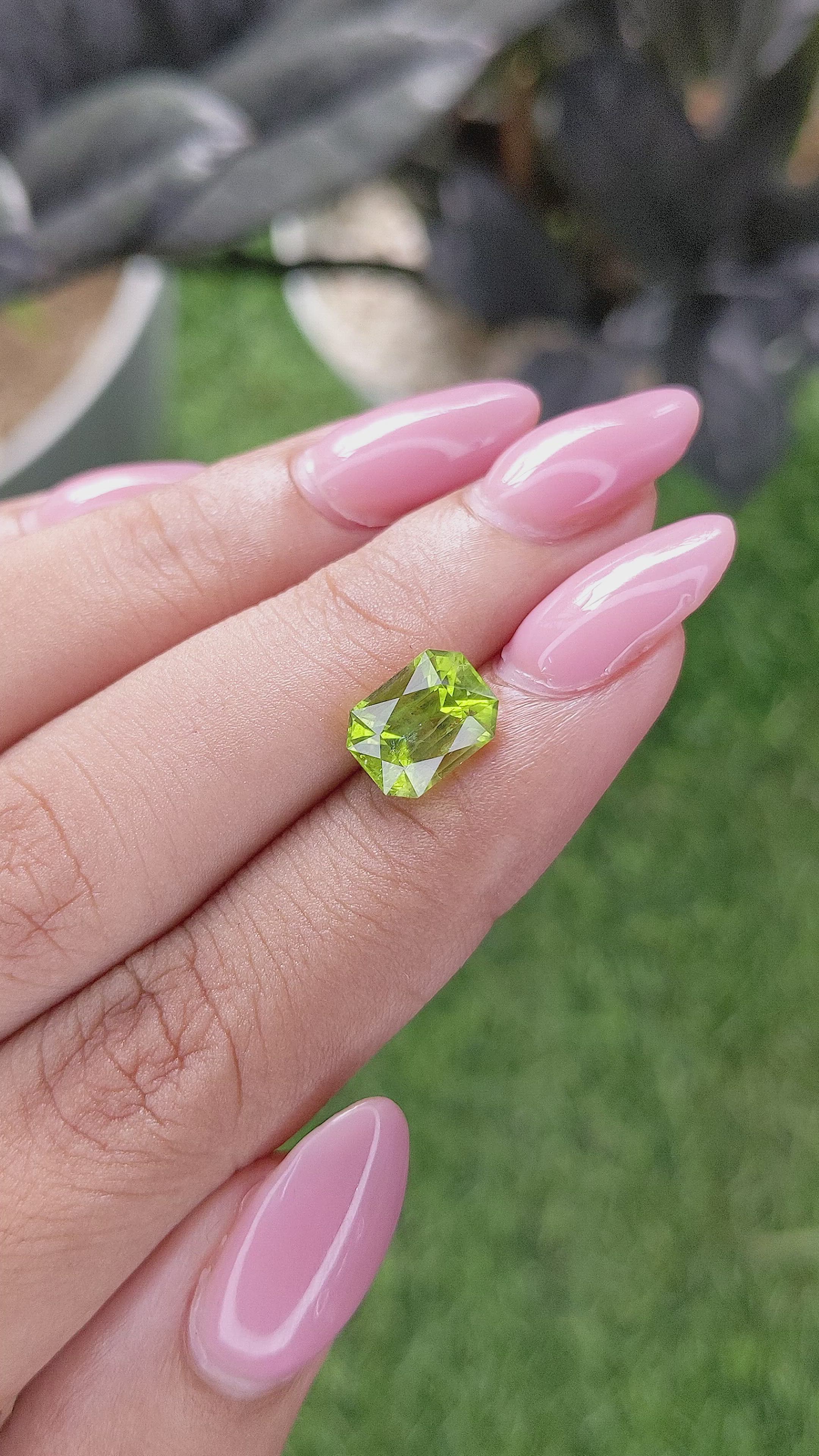 2.90 Ct. Yellowish Green Peridot from Pakistan Size Video