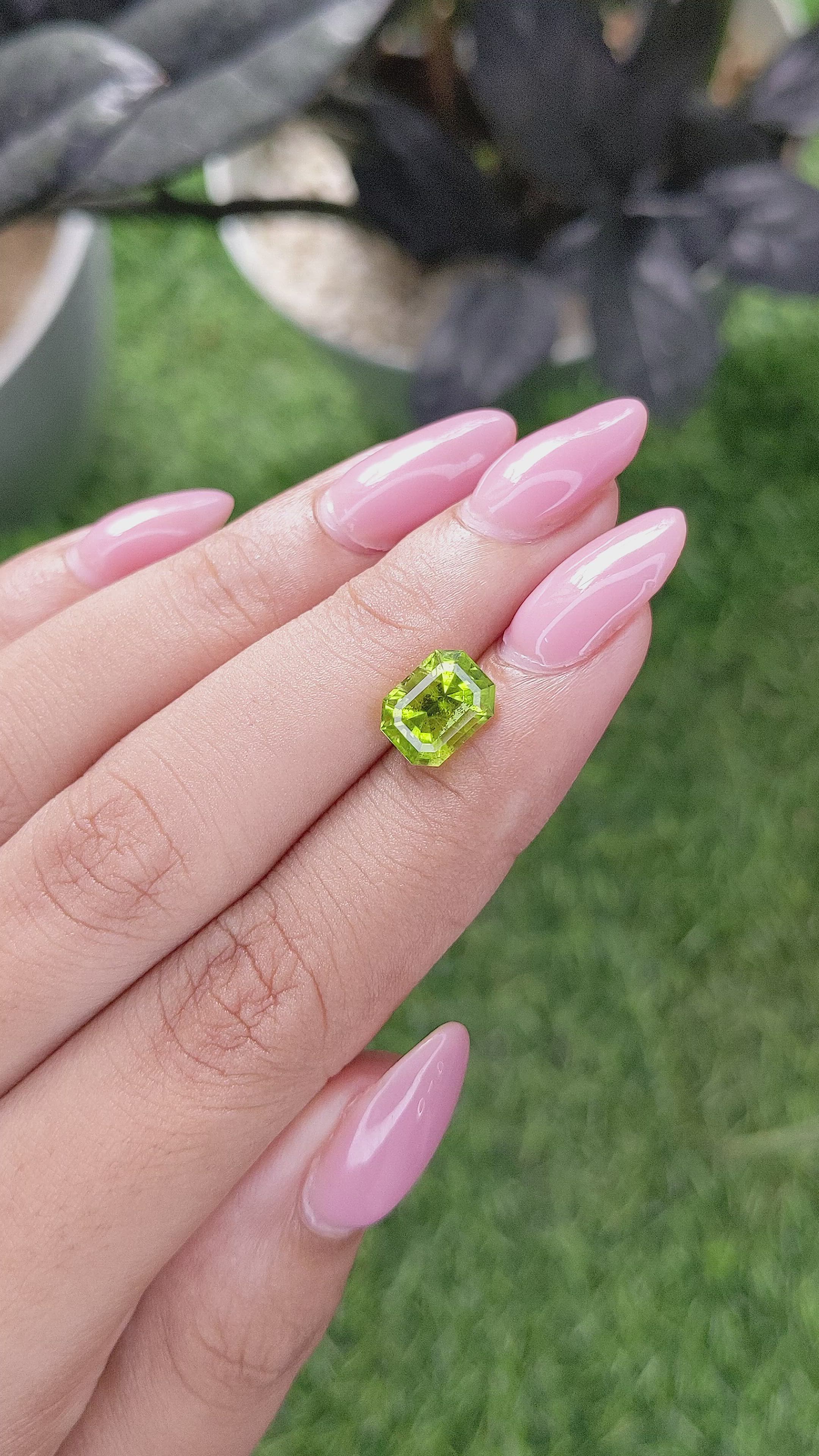 2.53 Ct. Yellowish Green Peridot from Pakistan Size Video