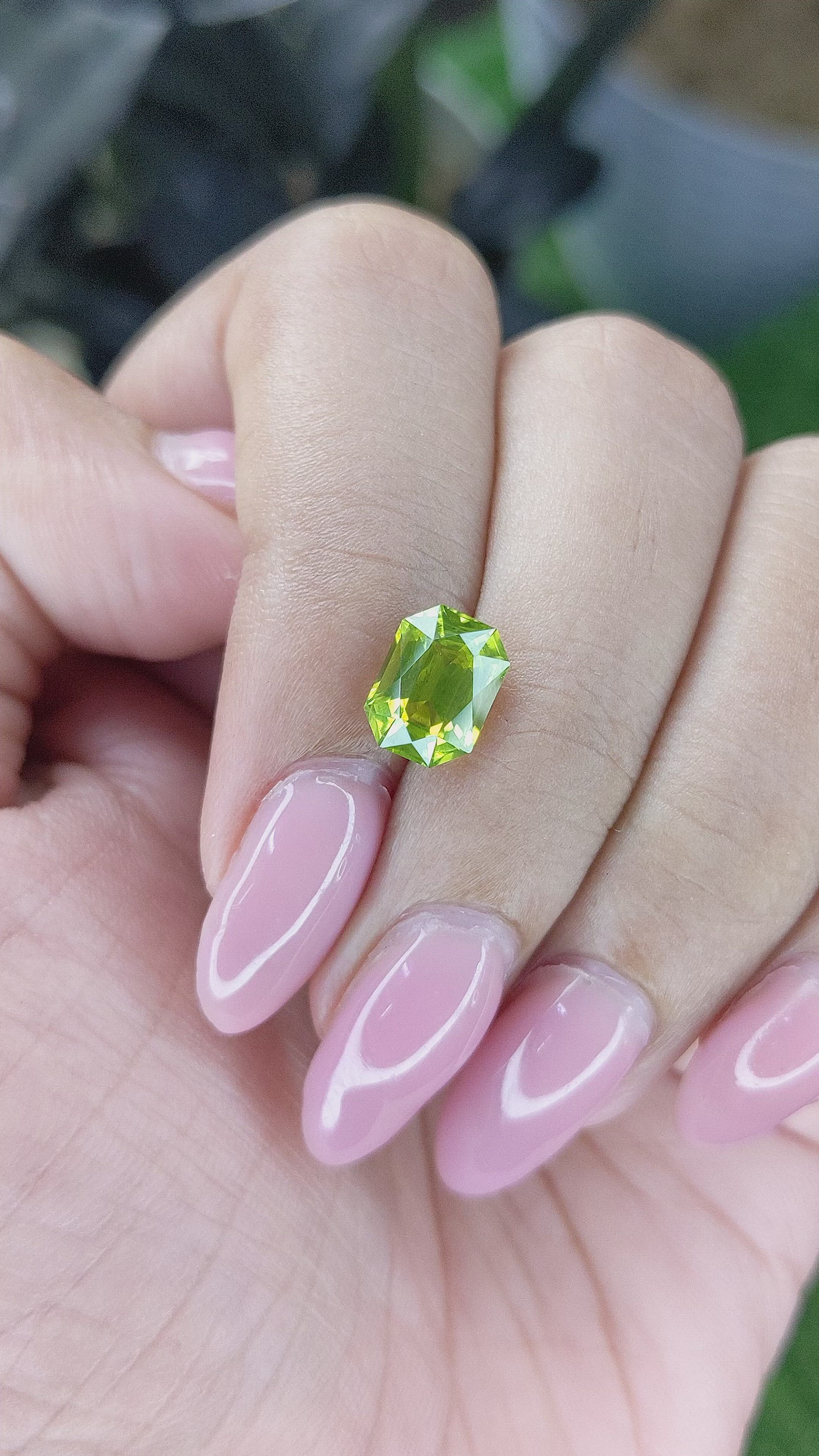 2.25 Ct. Yellowish Green Peridot from Pakistan Size Video