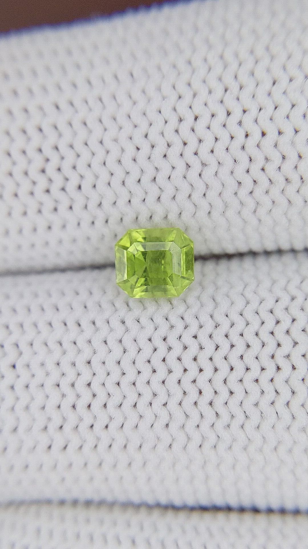 0.87 Ct. Yellowish Green Peridot from Pakistan Size Video