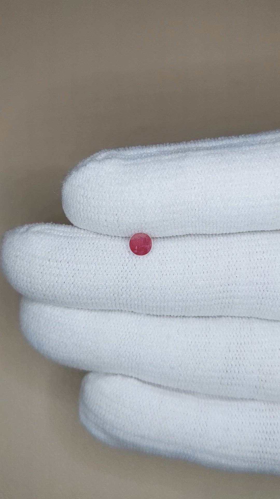 0.31 Ct. Pinkish Red Red Beryl from United States Size Video