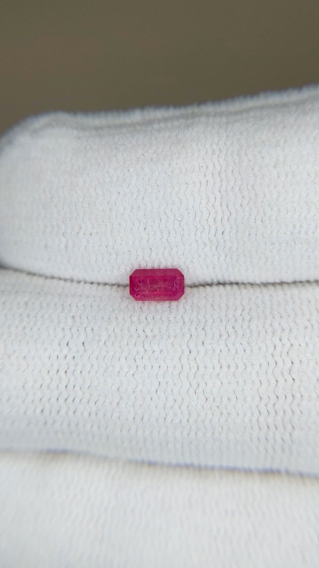 0.26 Ct. Pinkish Red Red Beryl from United States Size Video