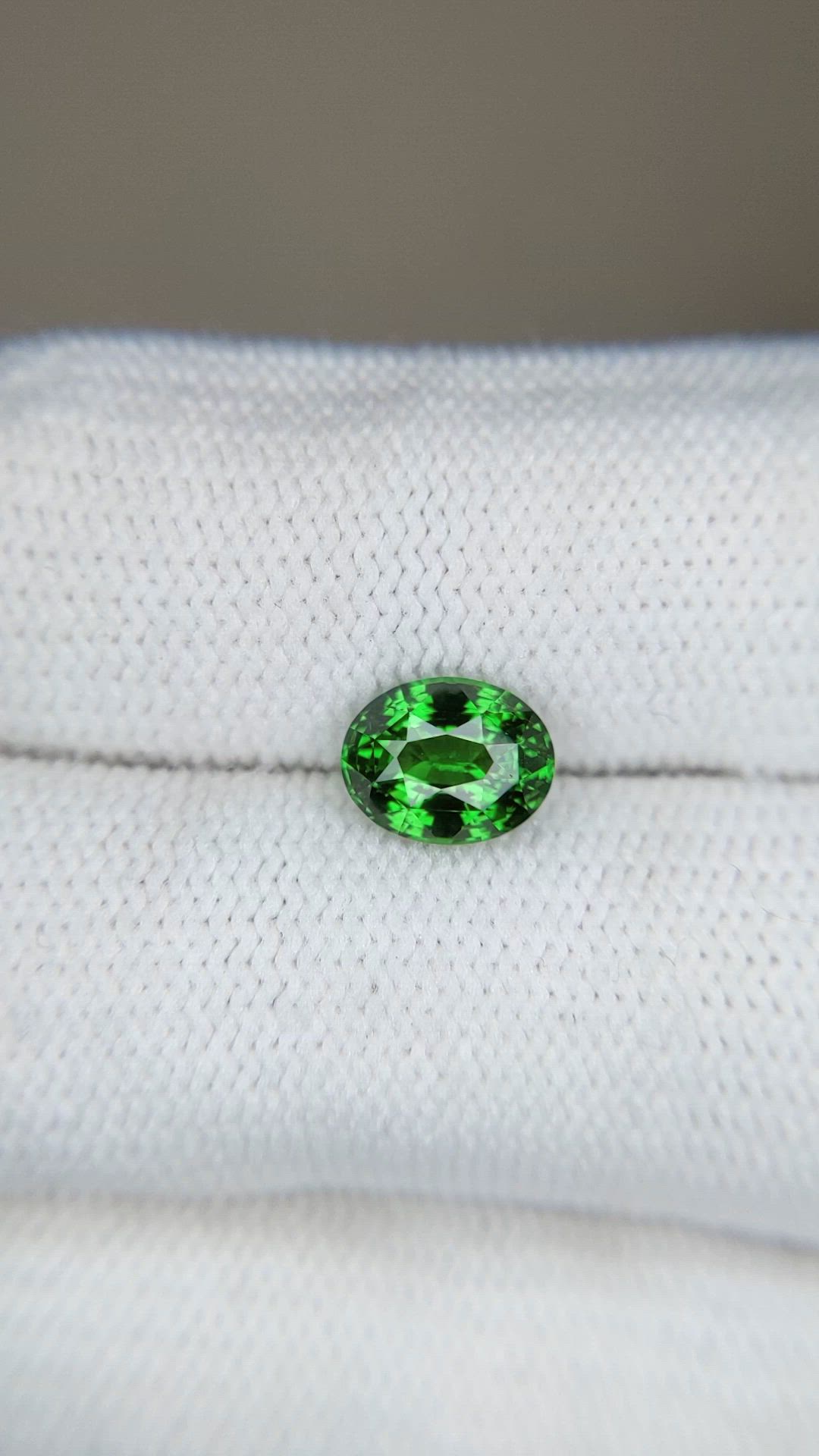 1.52 Ct. Tsavorite Garnet from Tanzania Size Video