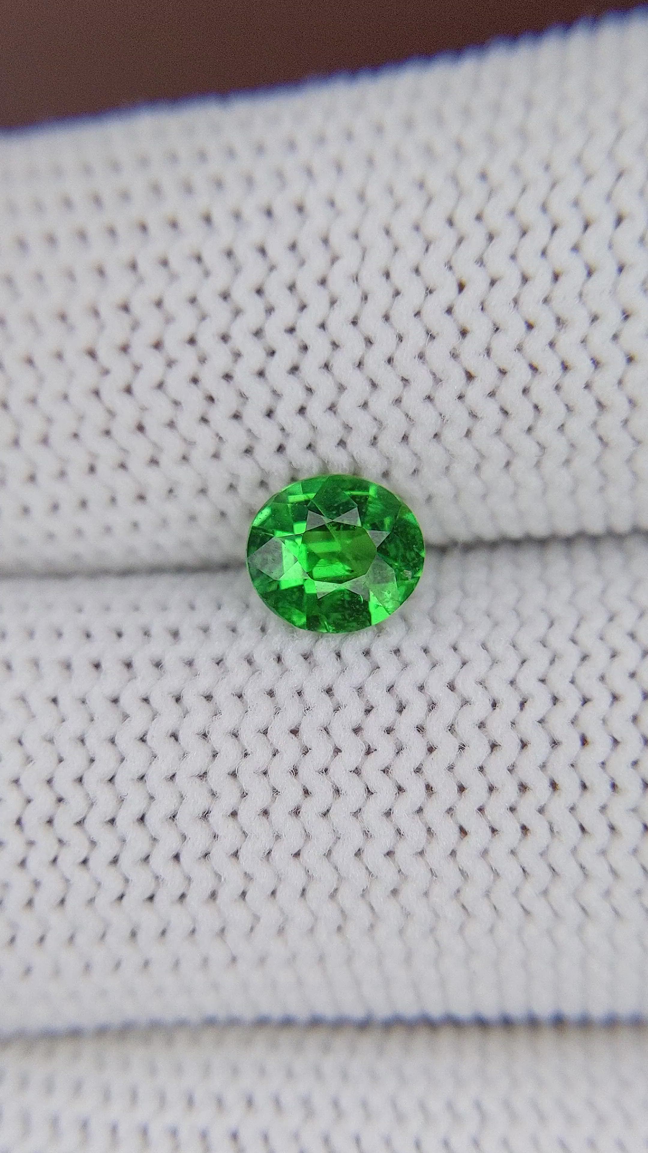 0.85 Ct. Tsavorite Garnet from Tanzania Size Video