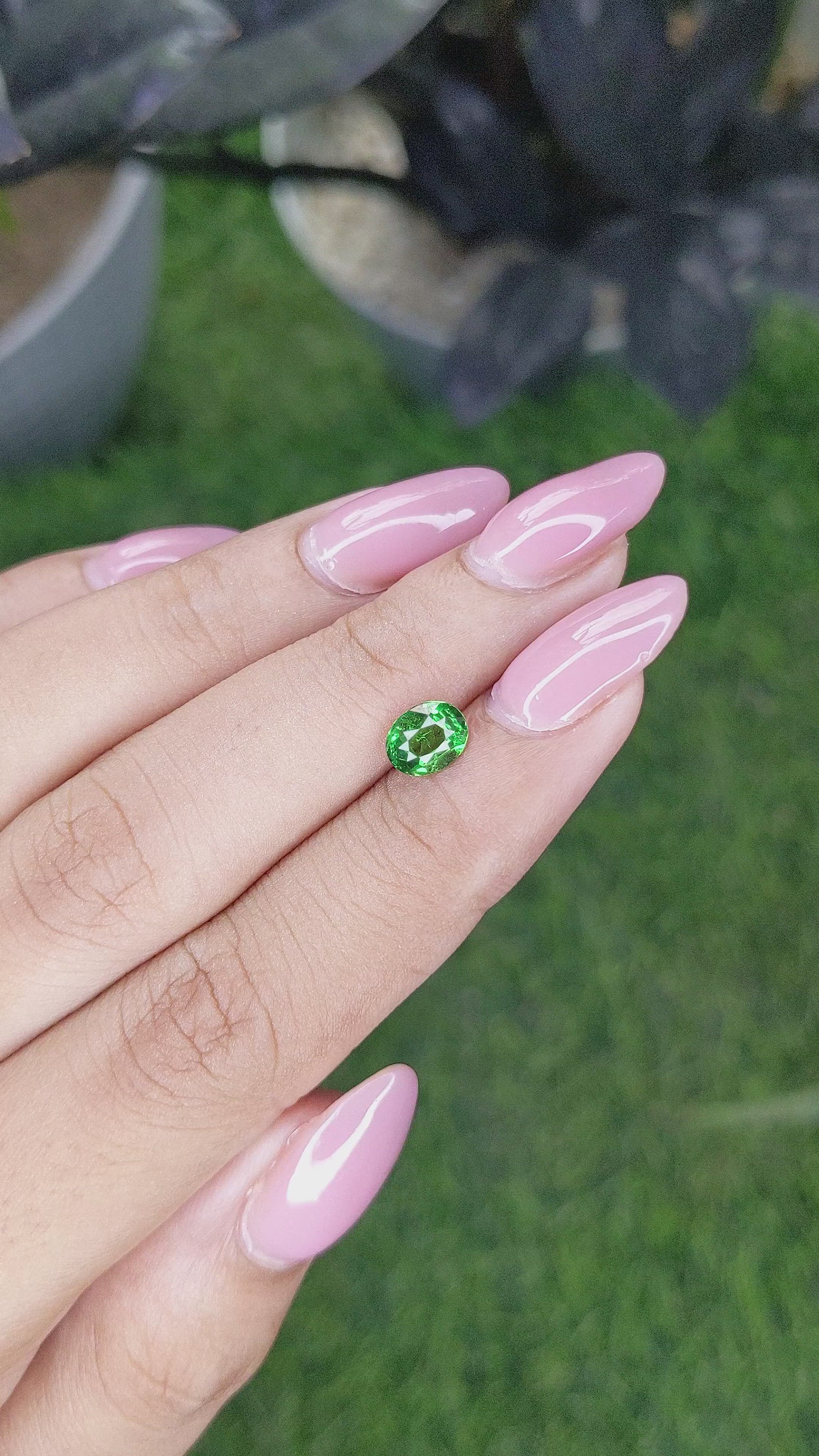 0.92 Ct. Tsavorite Garnet from Tanzania Size Video