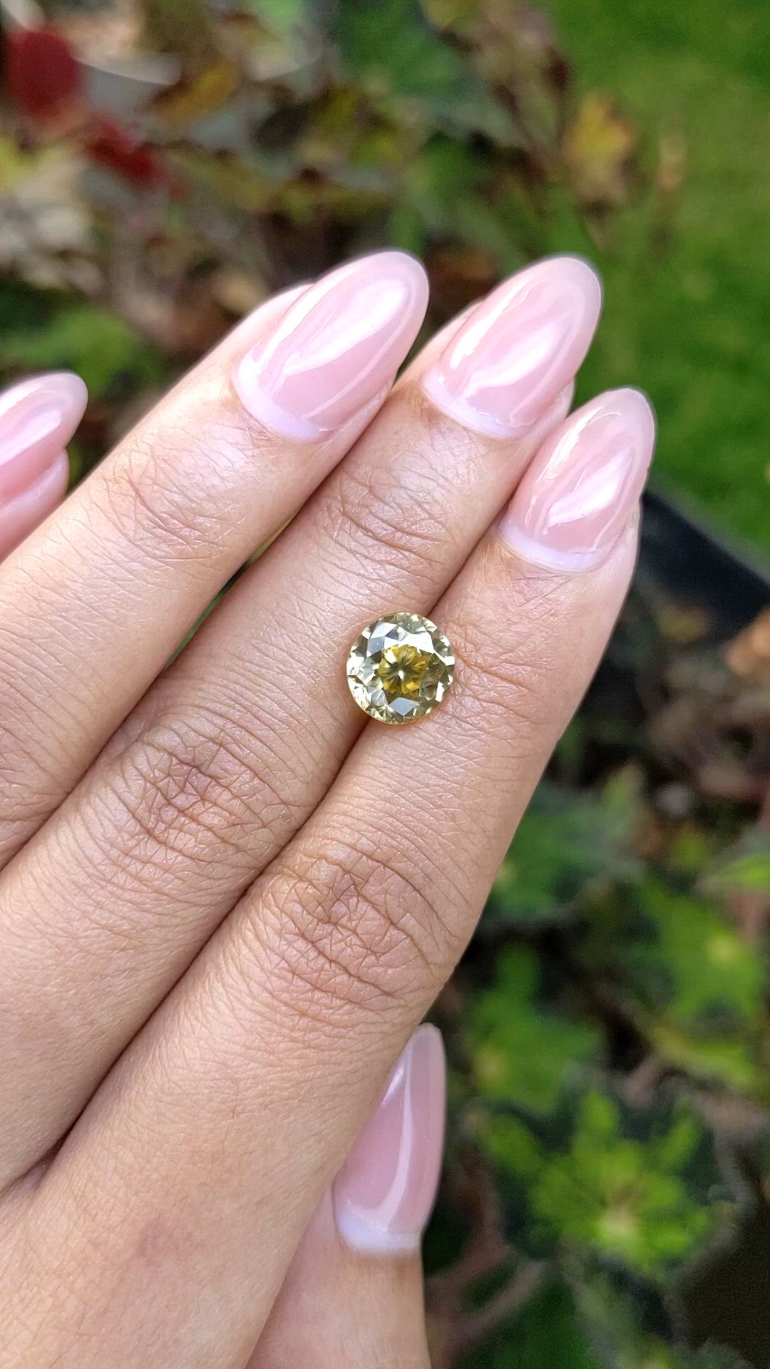 4.65 Ct. Brownish Yellow Zircon from Ceylon (Sri Lanka) Size Video
