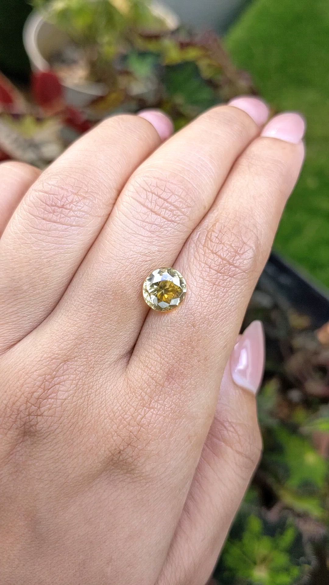 4.65 Ct. Brownish Yellow Zircon from Ceylon (Sri Lanka) Size Video