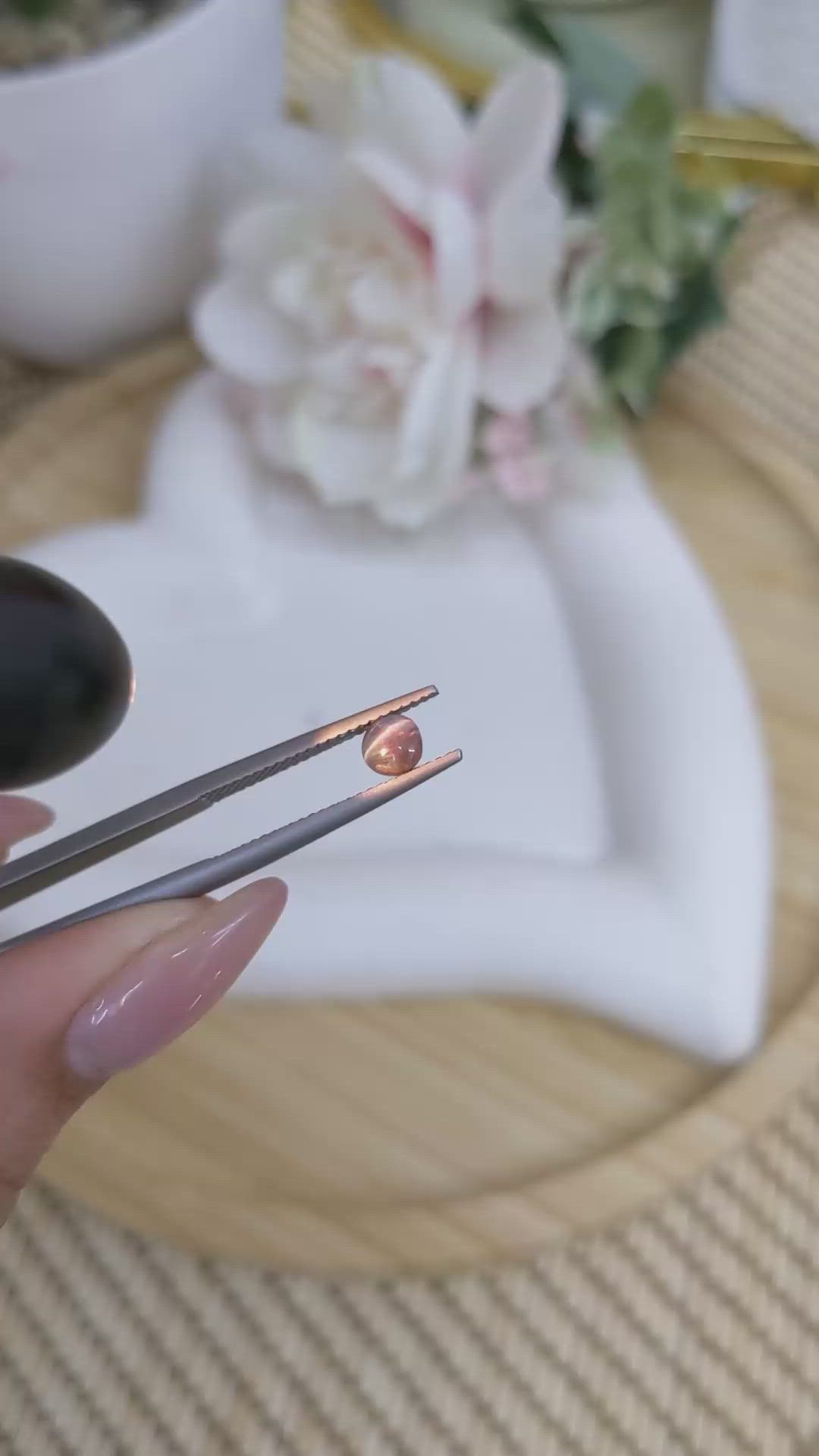 0.61 Ct. Cabochon Alexandrite from Ceylon (Sri Lanka) Size Video