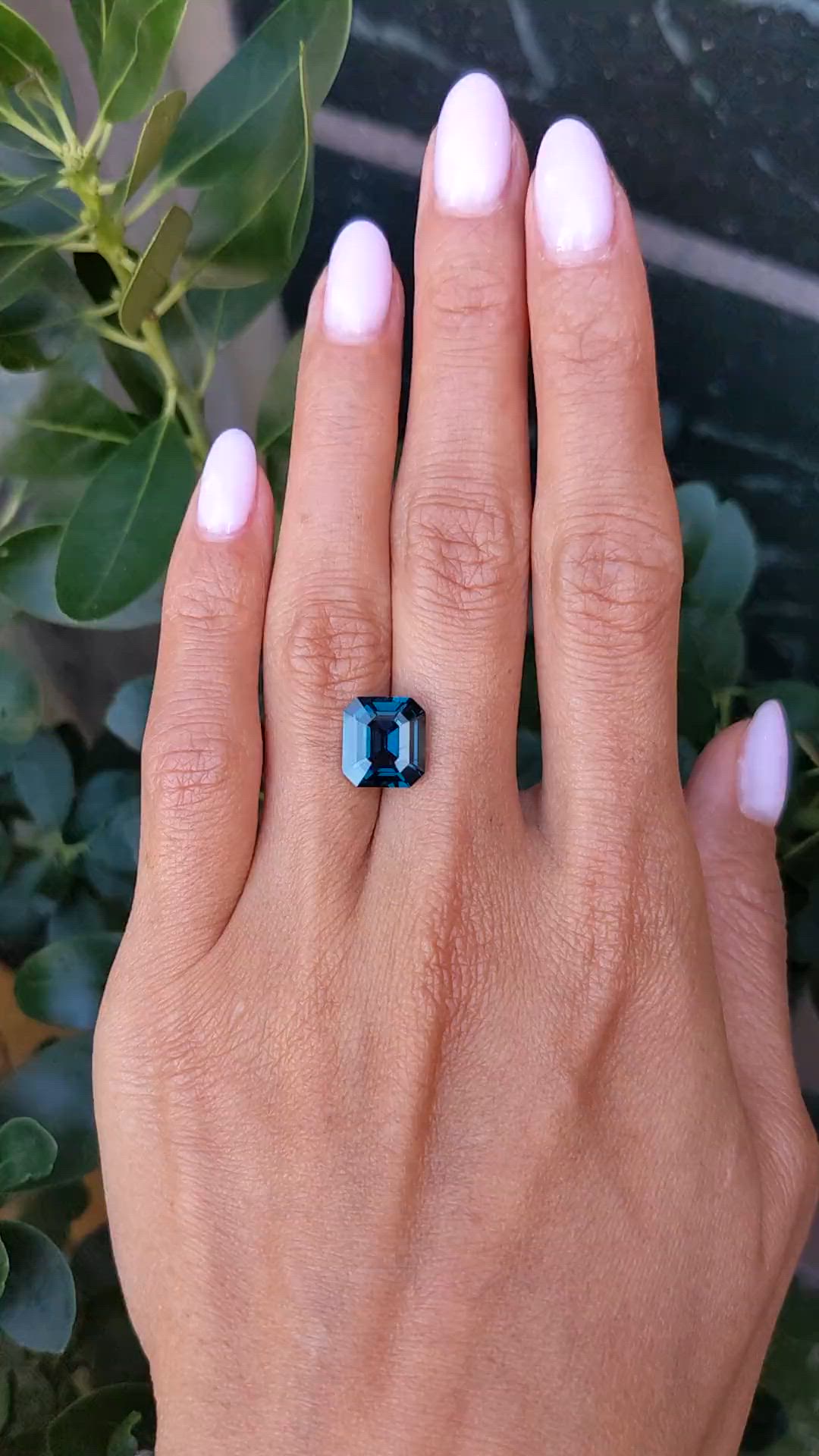 5.06 Ct. Blue Spinel from Ceylon (Sri Lanka) Size Video