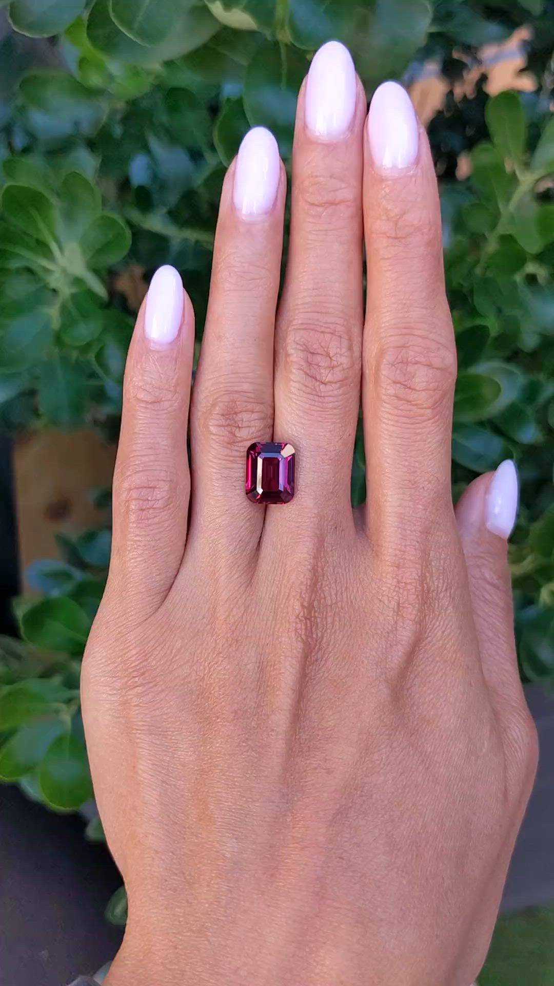 5.25 Ct. Purplish Red Garnet from Ceylon (Sri Lanka) Size Video