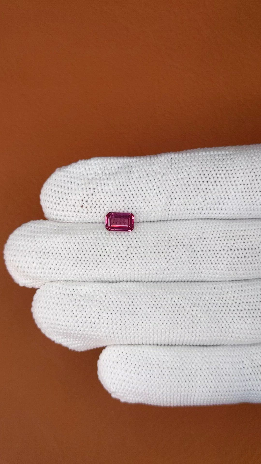 0.96 Ct. Purplish Pink Rhodolite Garnet from Ceylon (Sri Lanka) Size Video