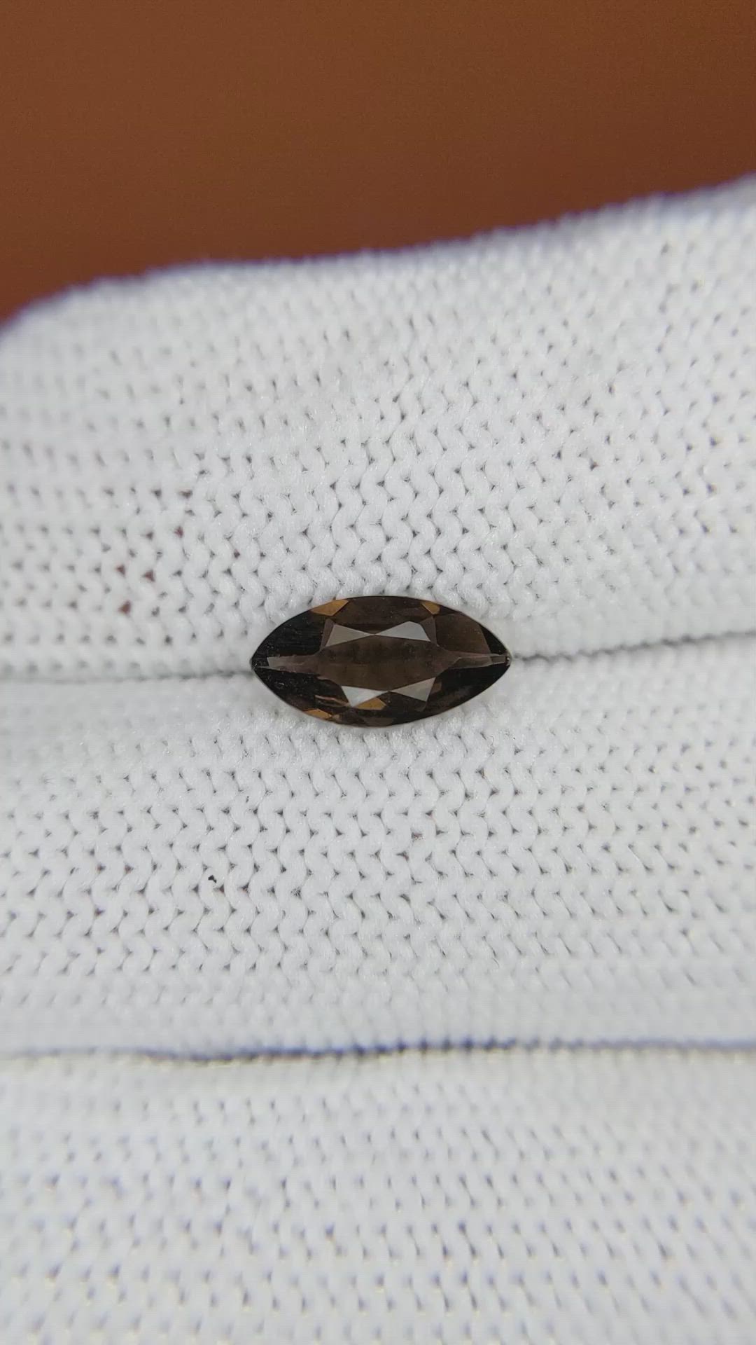 0.77 Ct. Brown Smoky Quartz from Ceylon (Sri Lanka) Size Video