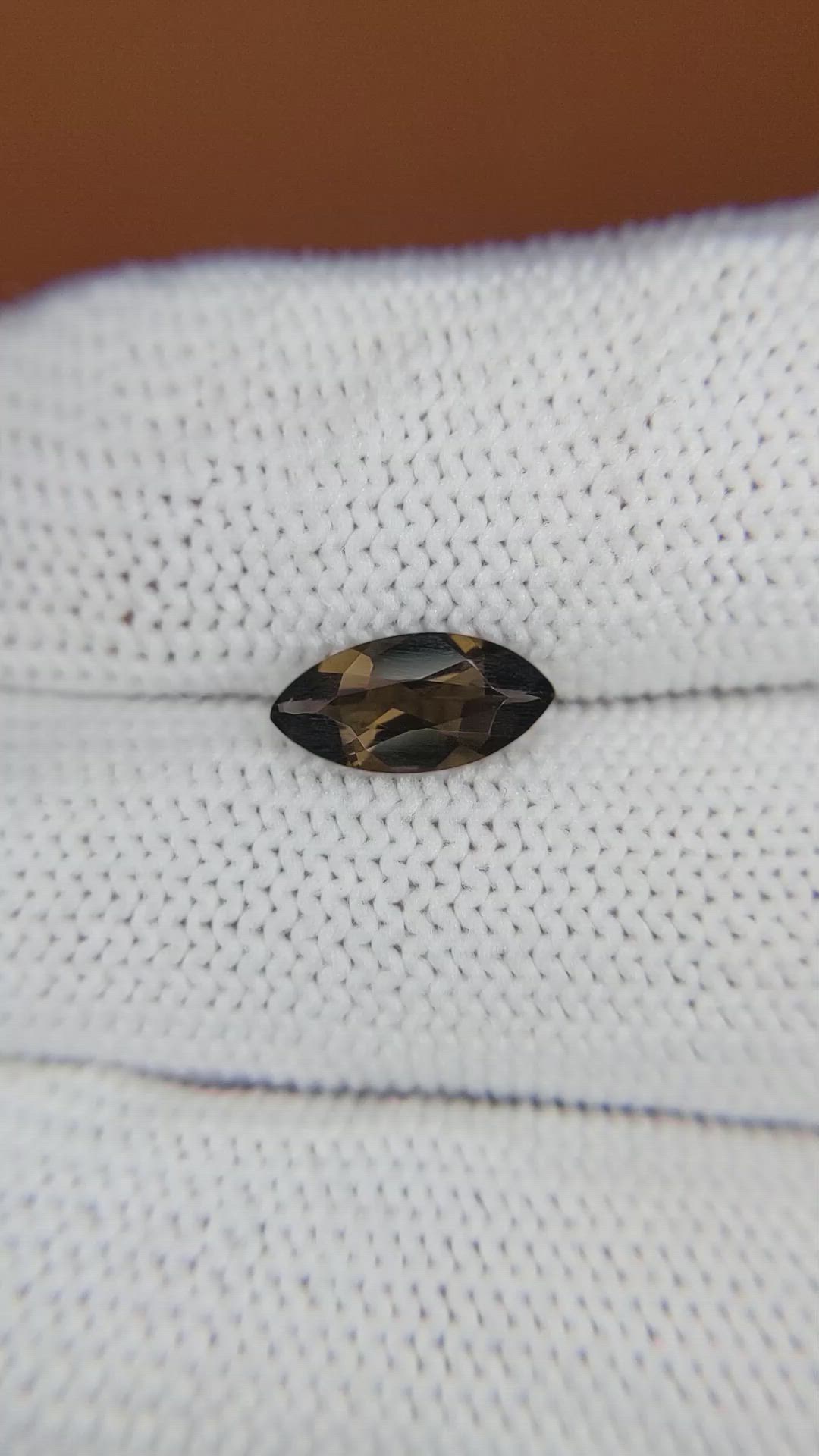 0.80 Ct. Brown Smoky Quartz from Ceylon (Sri Lanka) Size Video
