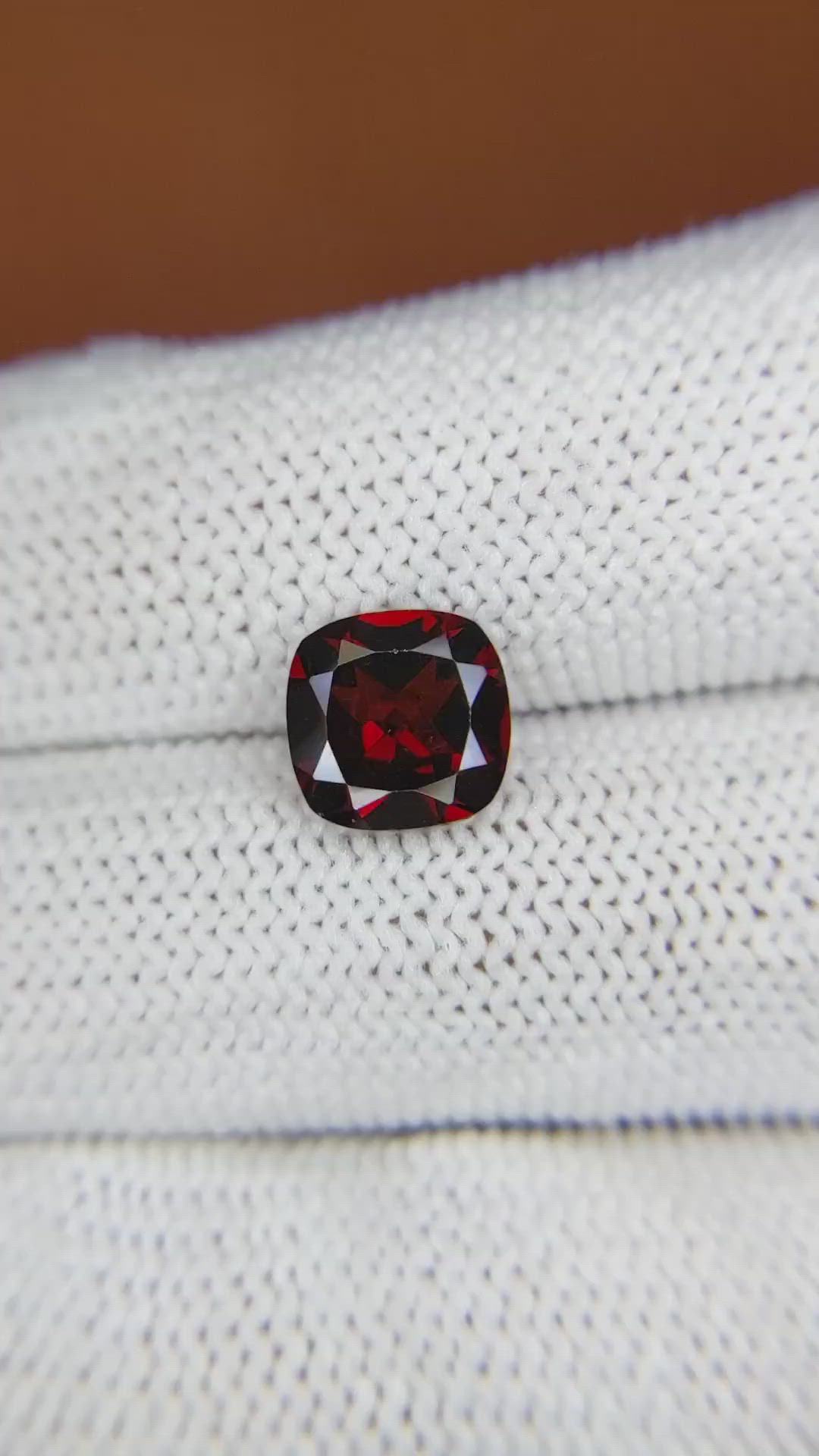 2.63 Ct. Red Garnet from Ceylon (Sri Lanka) Size Video