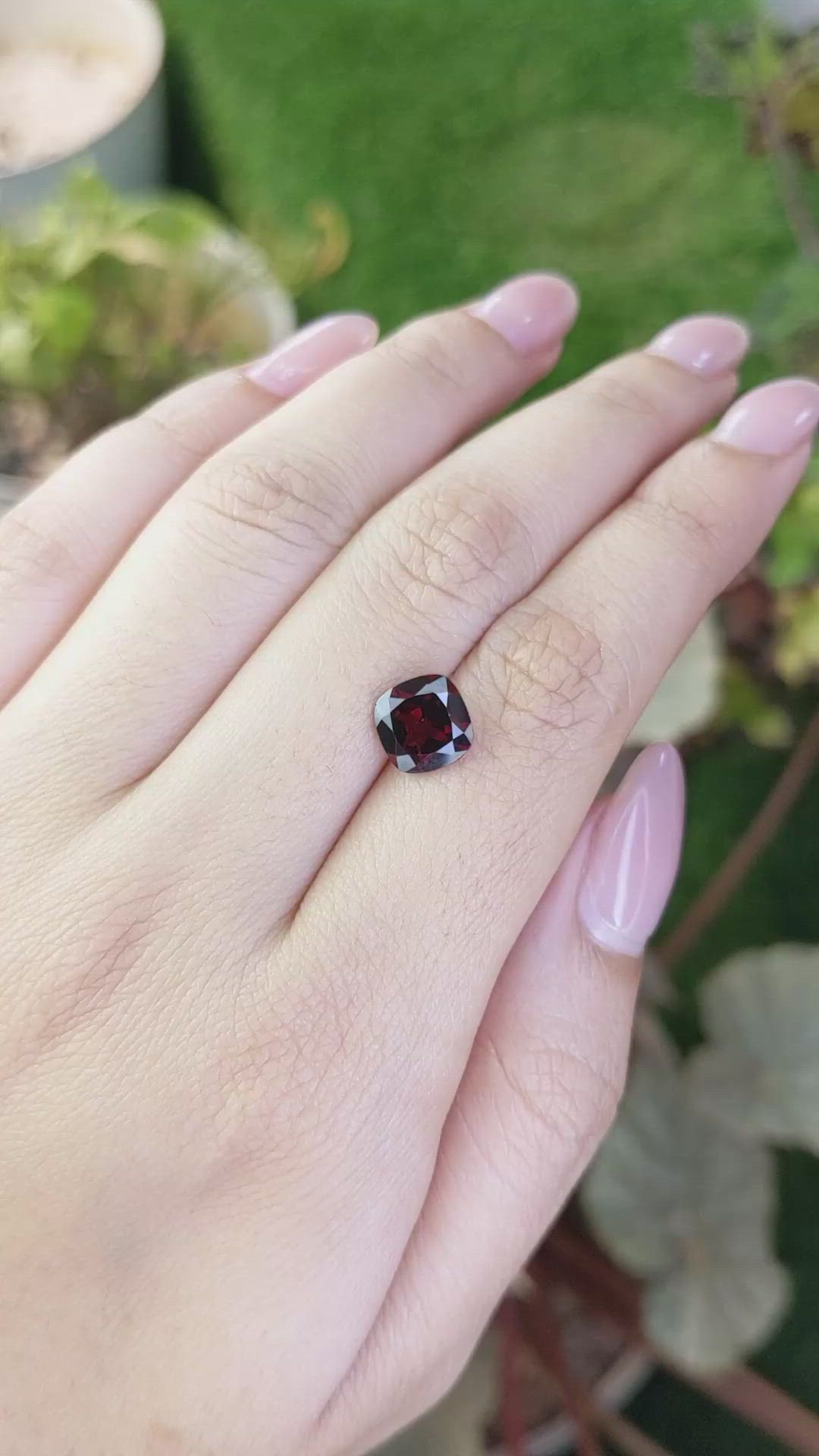 2.63 Ct. Red Garnet from Ceylon (Sri Lanka) Size Video