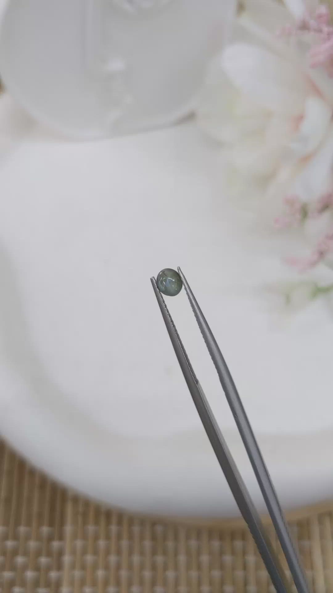 0.56 Ct. Cabochon Alexandrite from Ceylon (Sri Lanka) Size Video