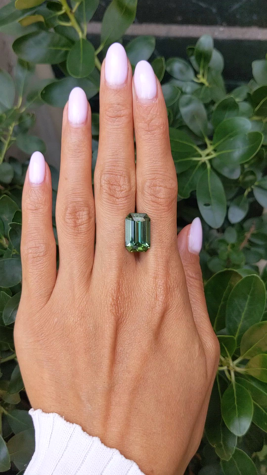 10.50 Ct. Green Tourmaline from Ceylon (Sri Lanka) Size Video