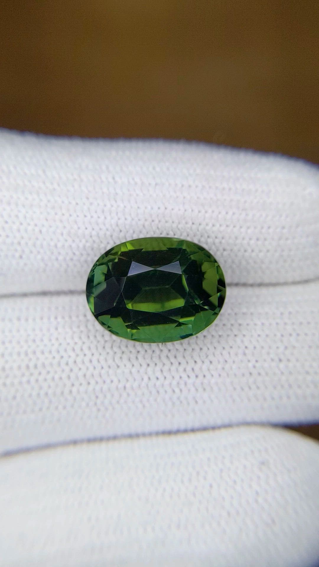 7.31 Ct. Green Tourmaline from Ceylon (Sri Lanka) Size Video