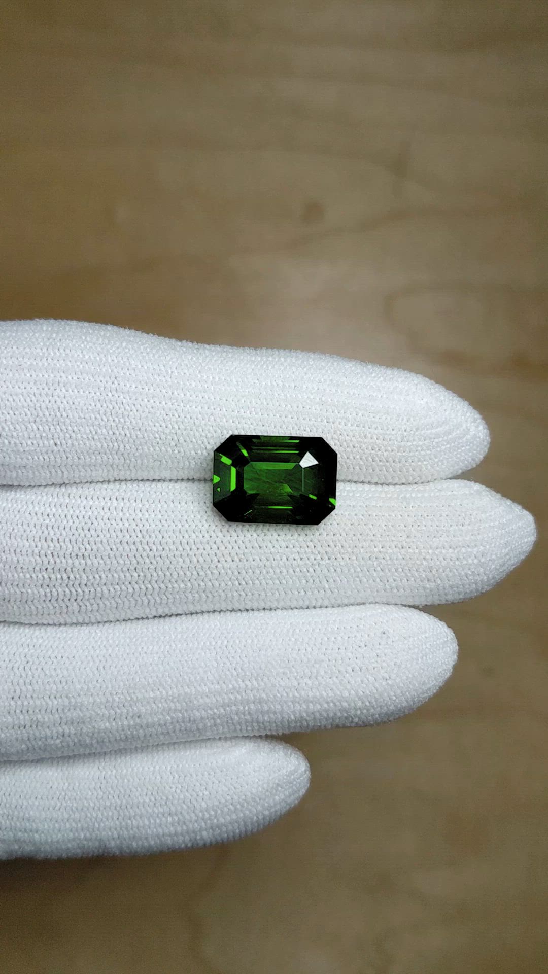 8.10 Ct. Tsavorite Garnet from East Africa Size Video