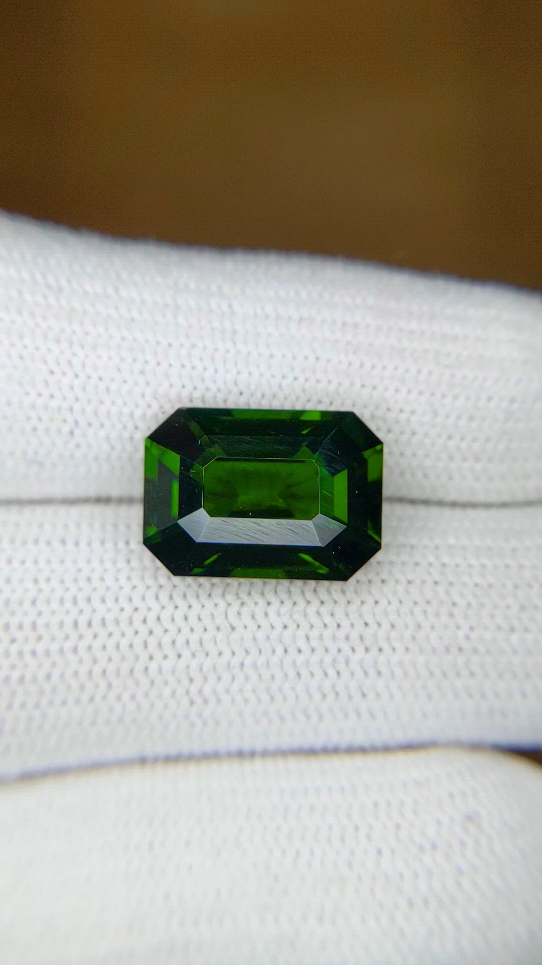 8.10 Ct. Tsavorite Garnet from East Africa Size Video