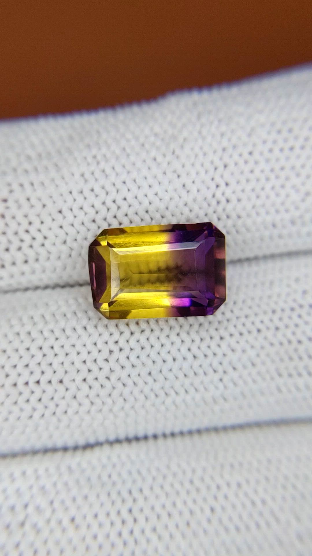 5.08 Ct. Bi Color Ametrine from Brazil Size Video