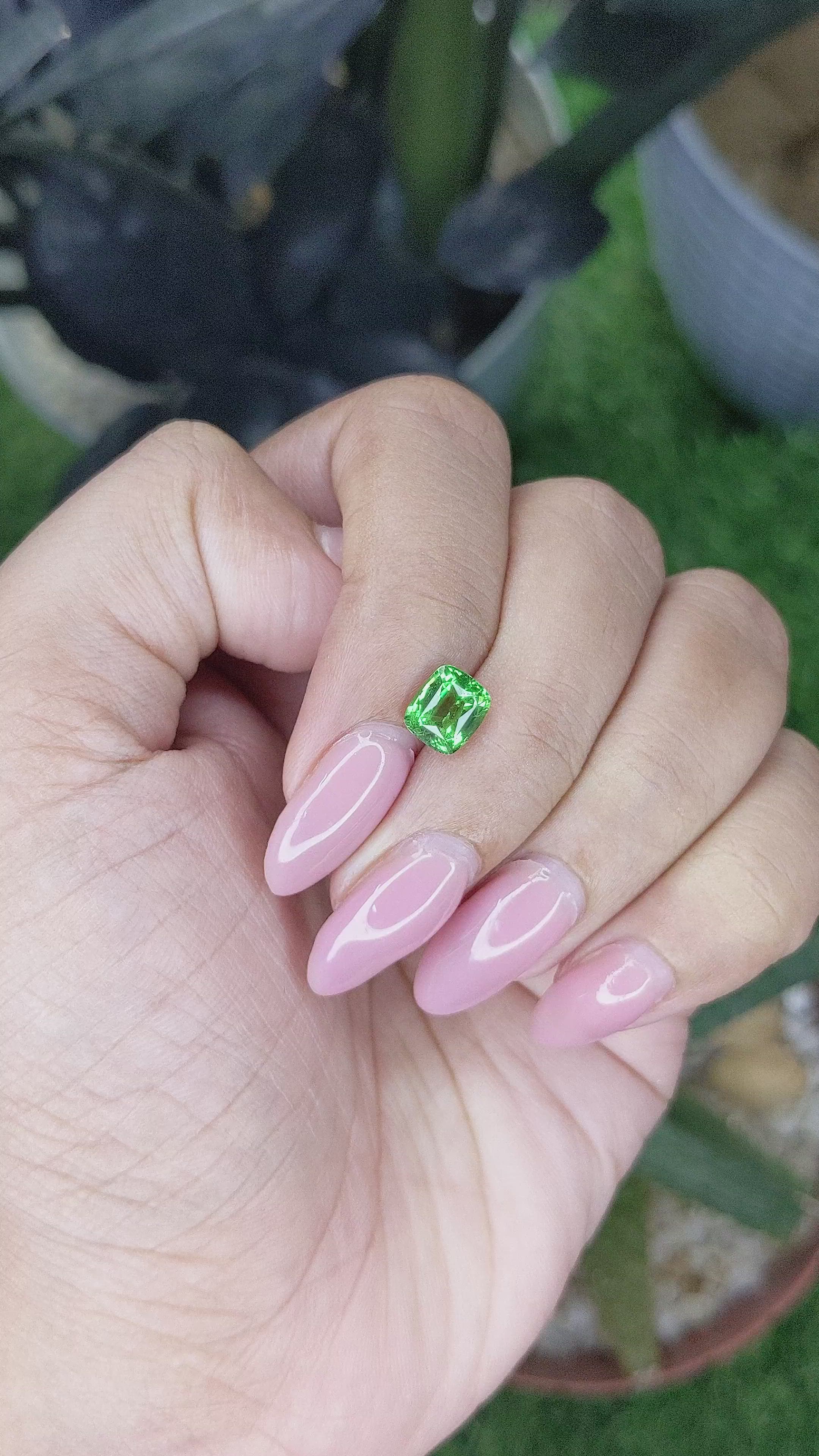 1.52 Ct. Tsavorite Garnet from Tanzania Size Video