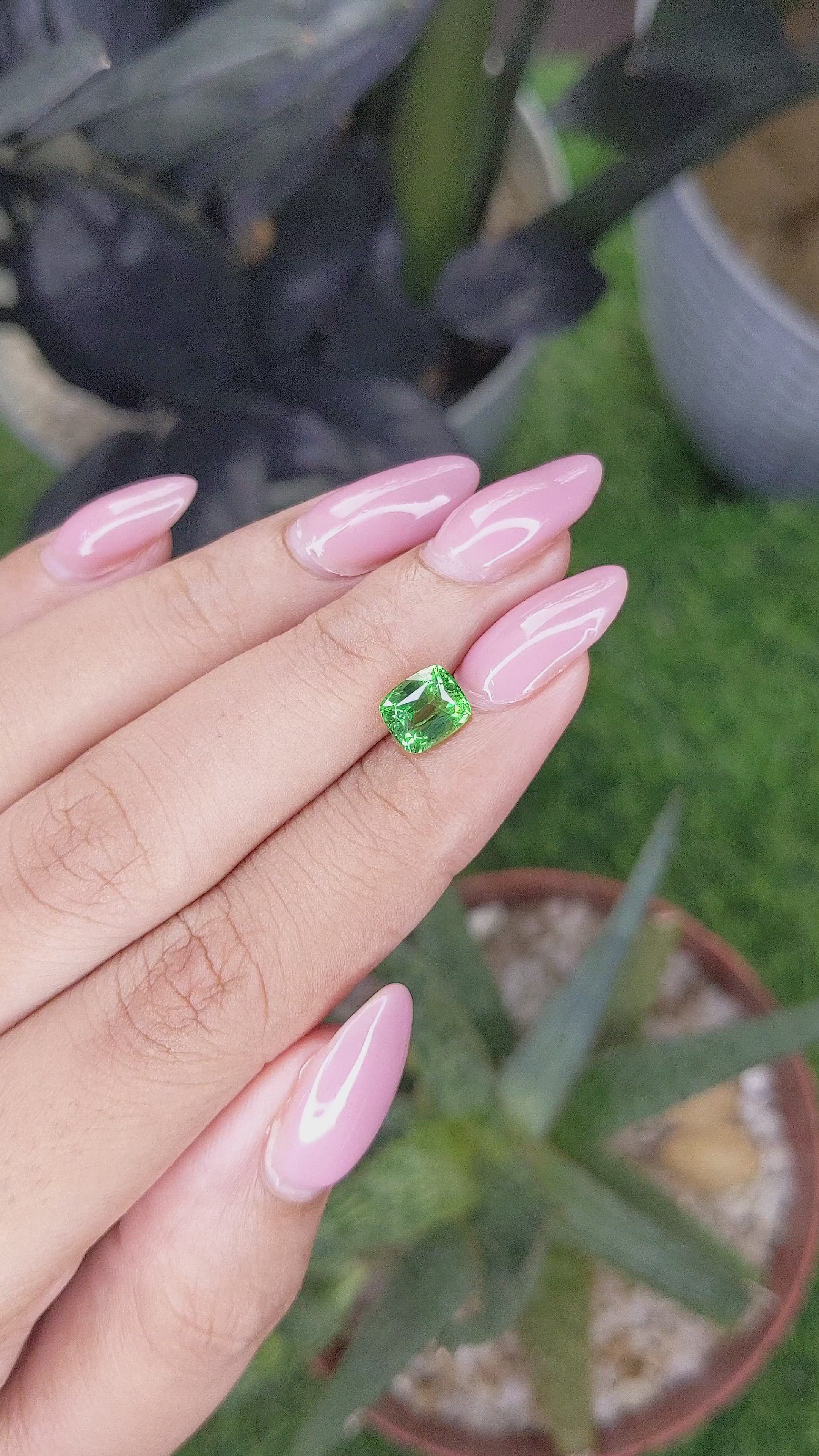 1.52 Ct. Tsavorite Garnet from Tanzania Size Video