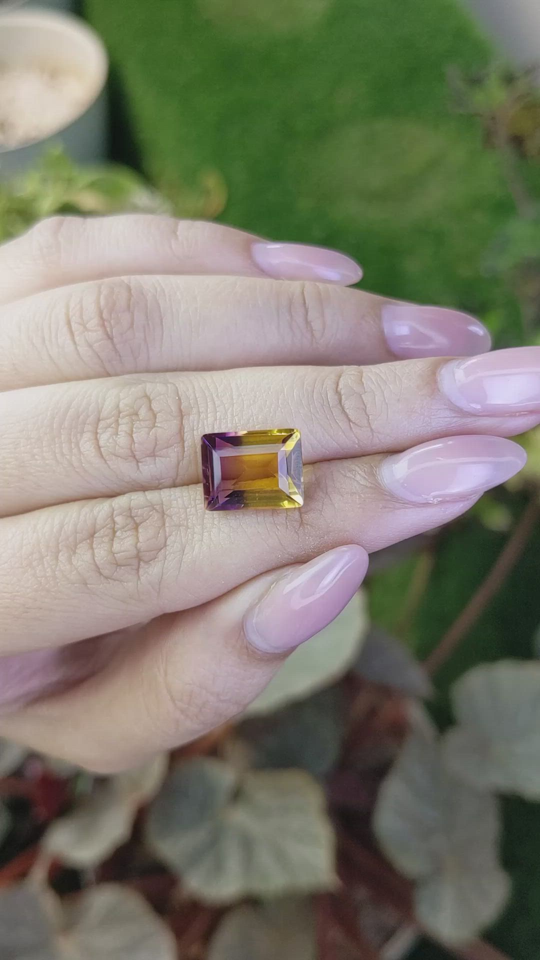 5.90 Ct. Bi Color Ametrine from Brazil Size Video