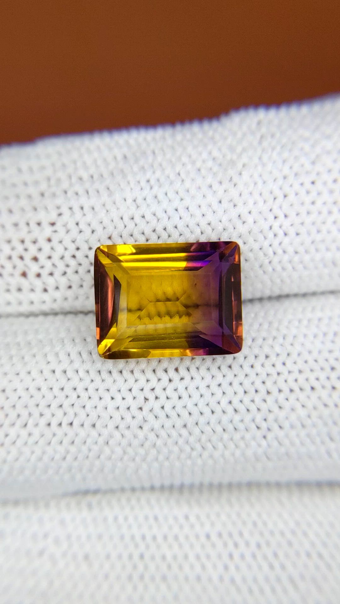 5.90 Ct. Bi Color Ametrine from Brazil Size Video