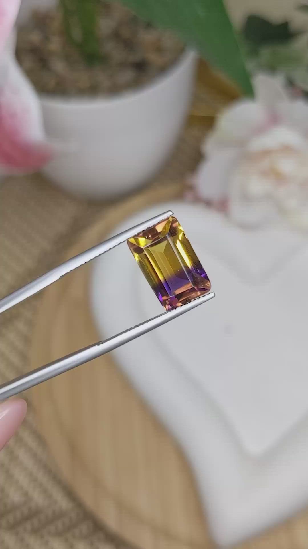 6.06 Ct. Bi Color Ametrine from Brazil Size Video