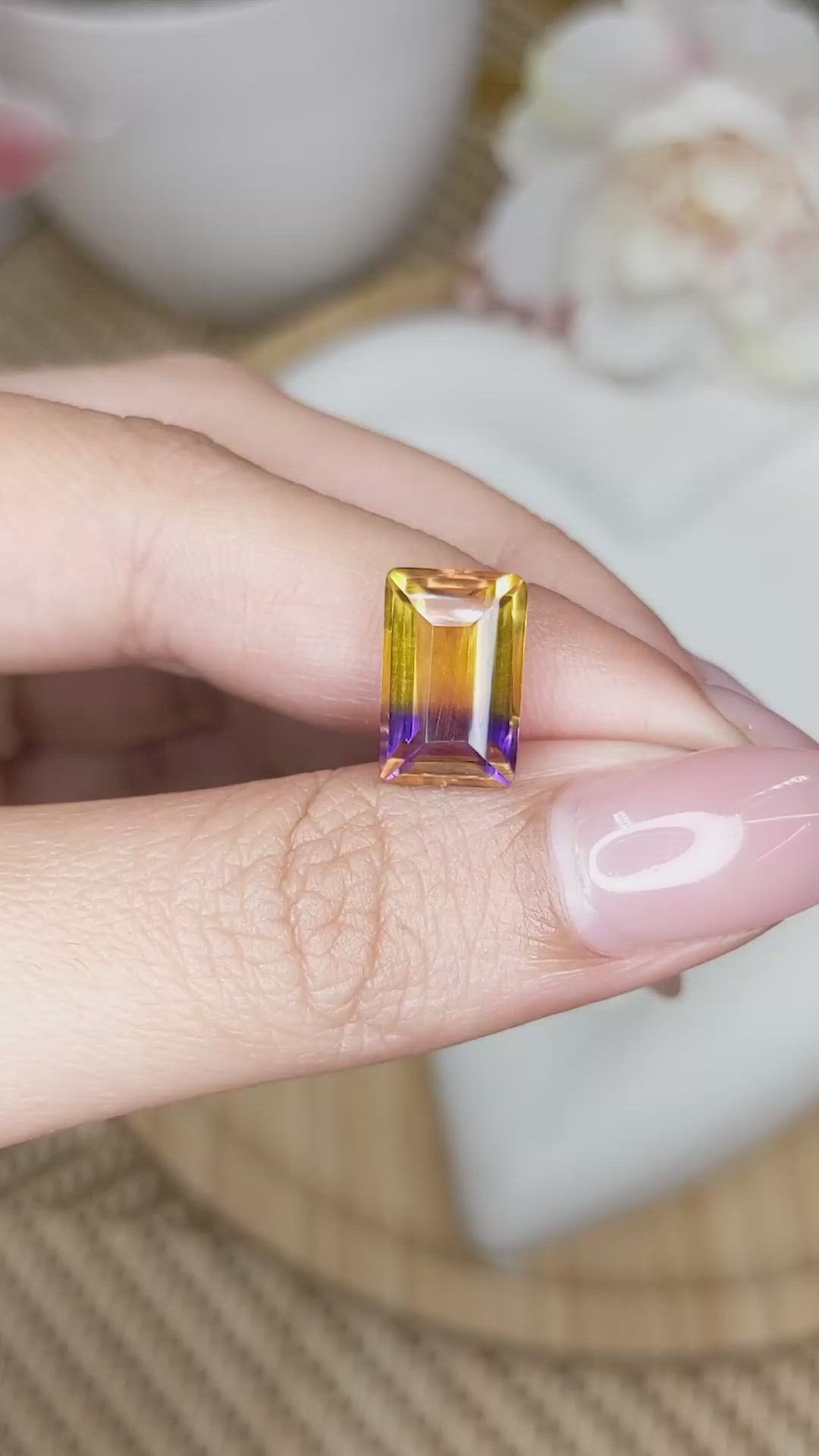 5.04 Ct. Bi Color Ametrine from Brazil Size Video