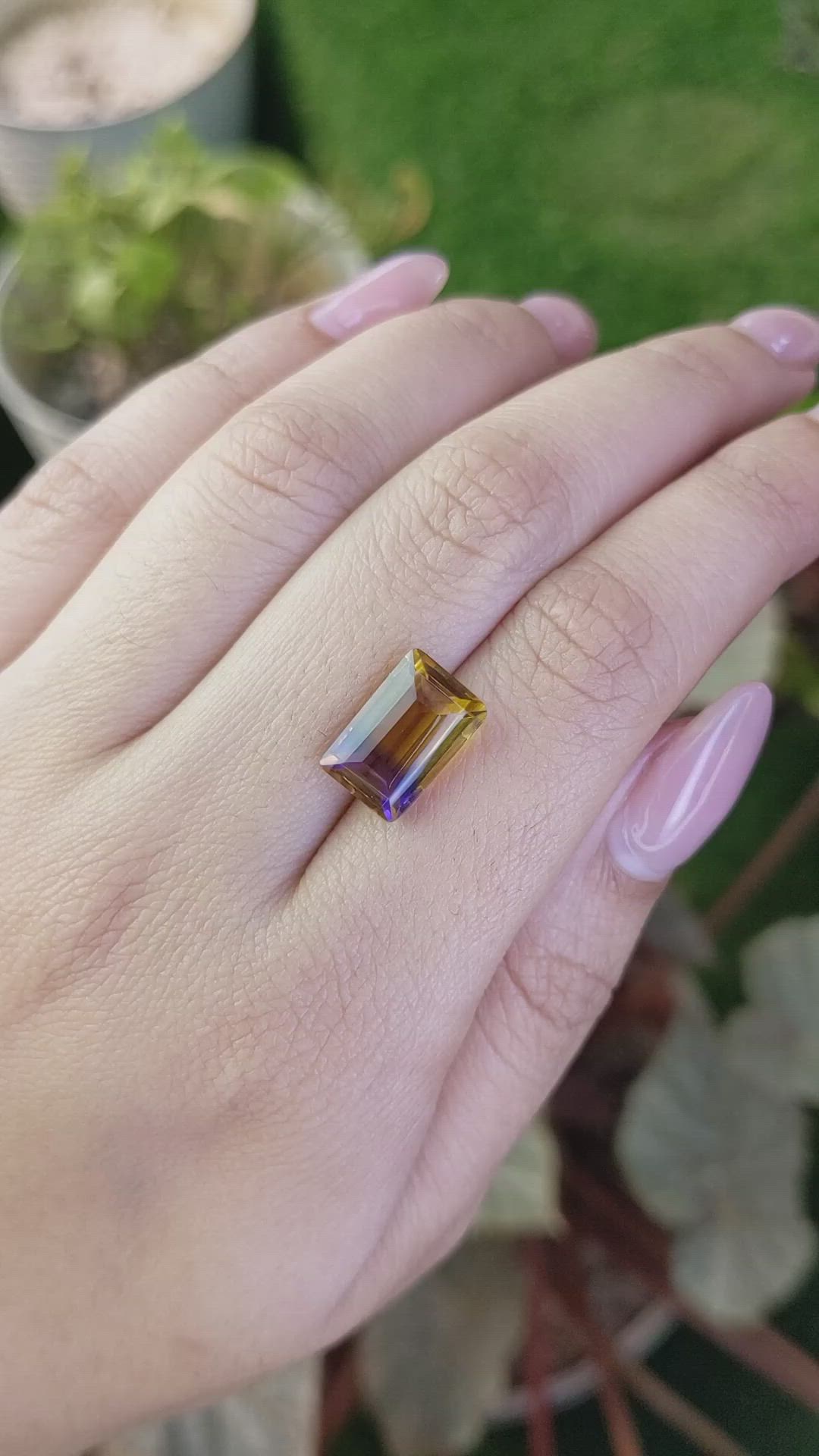 5.04 Ct. Bi Color Ametrine from Brazil Size Video