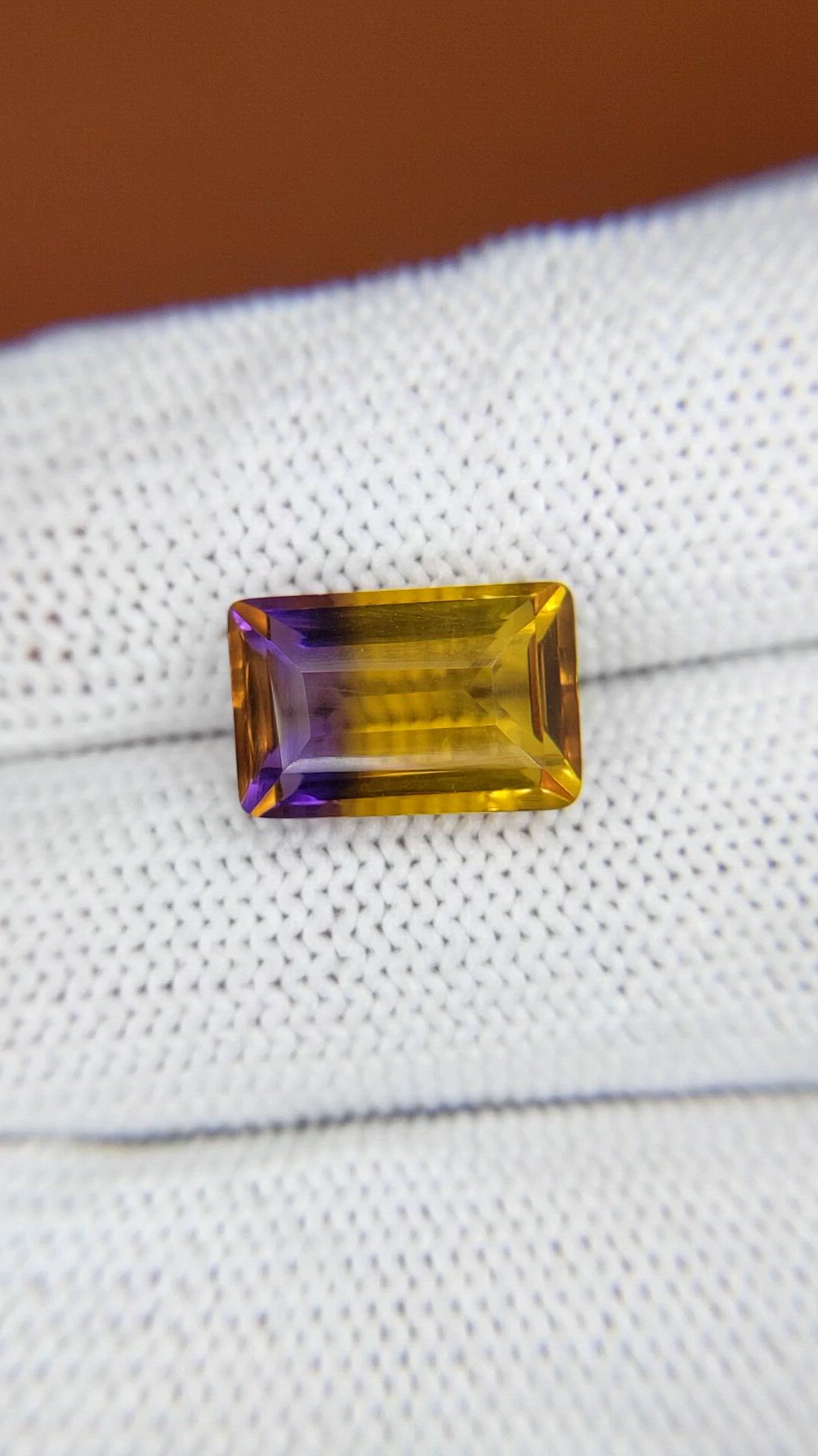 5.04 Ct. Bi Color Ametrine from Brazil Size Video