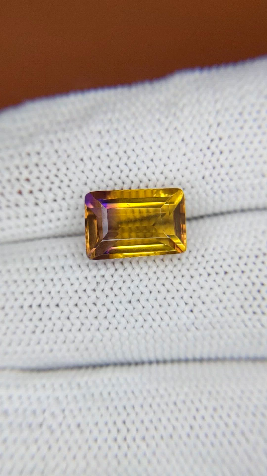 4.20 Ct. Bi Color Ametrine from Brazil Size Video